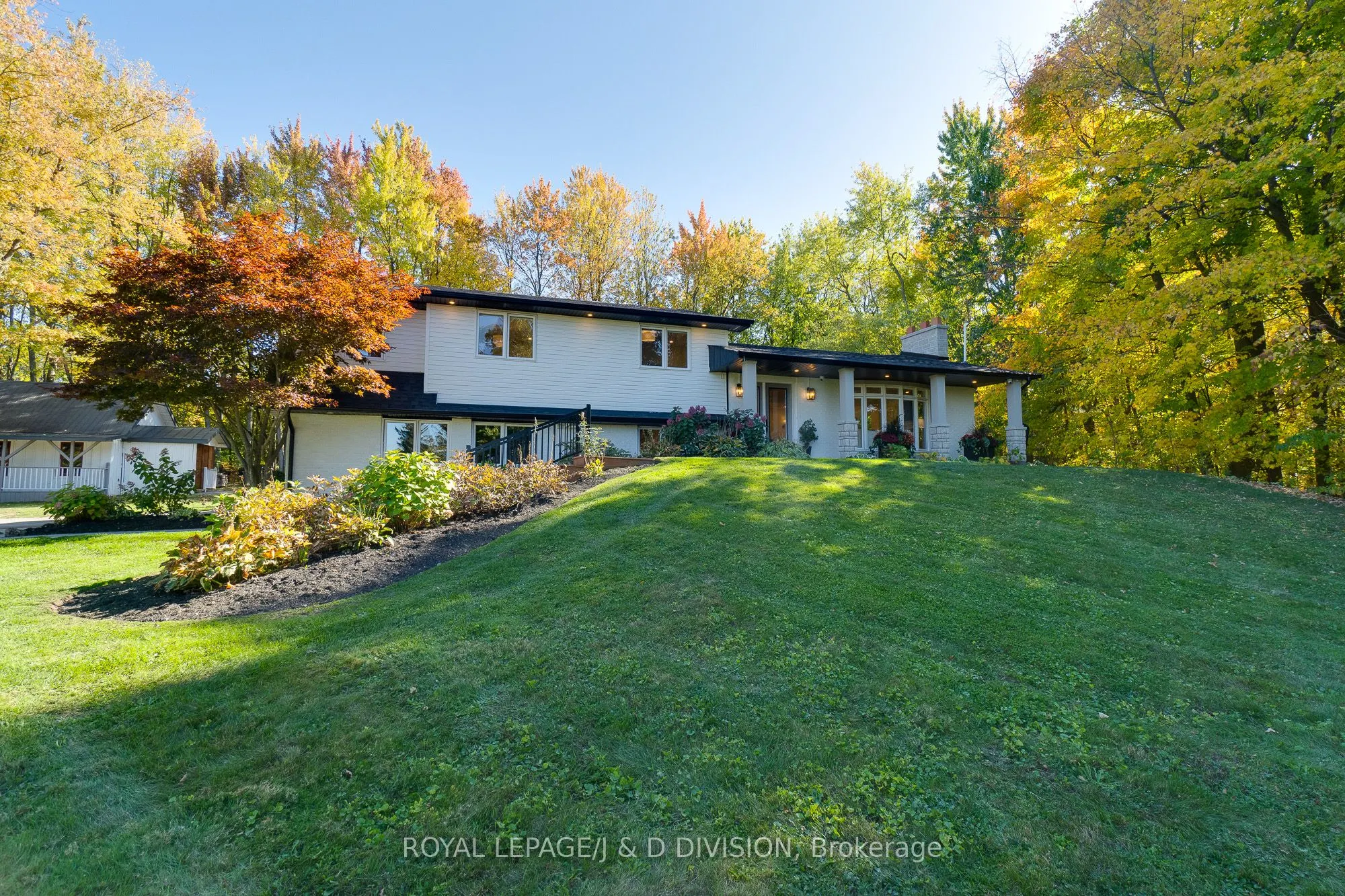 2340 Britannia Road