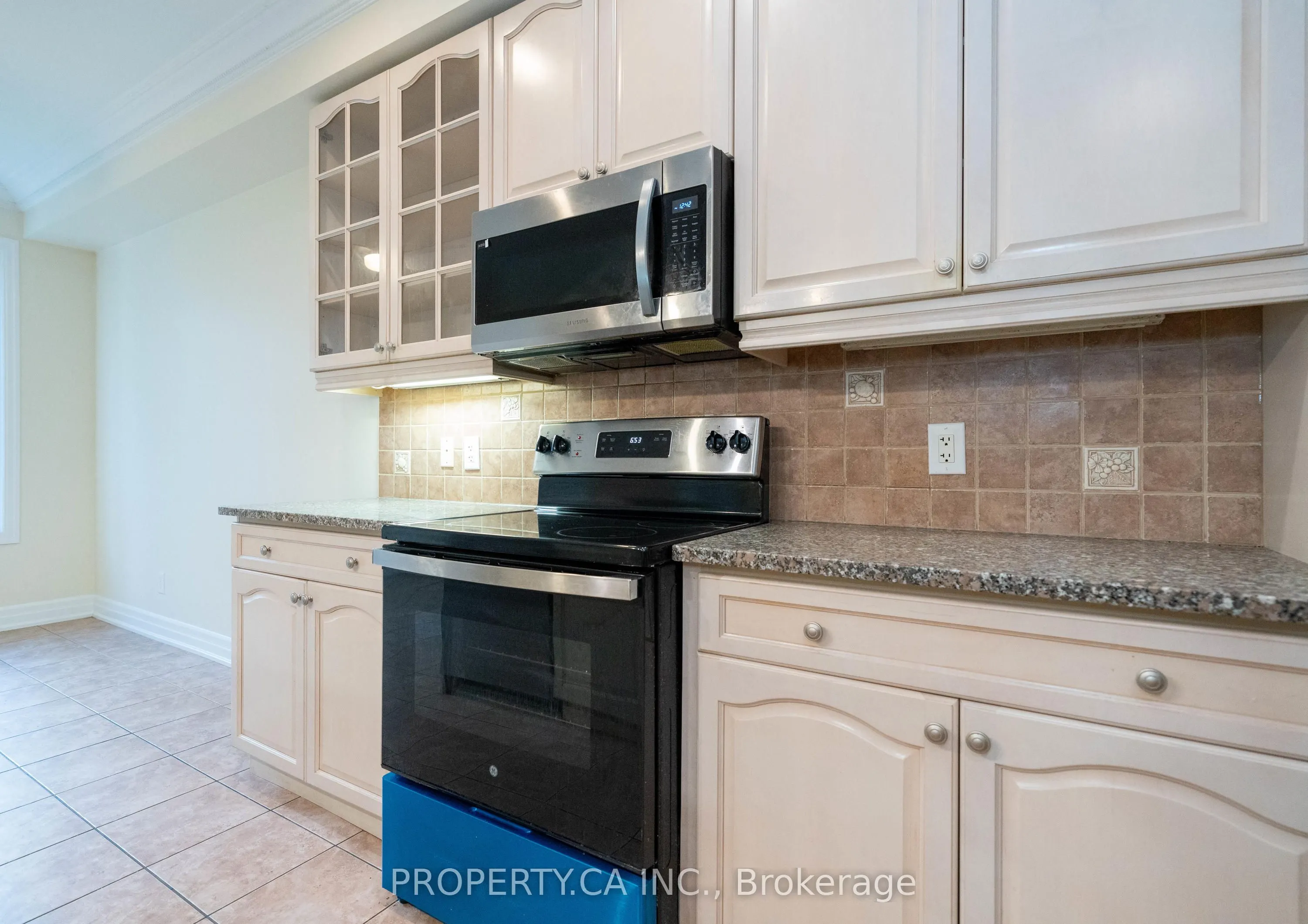 36 Bardoe Crescent