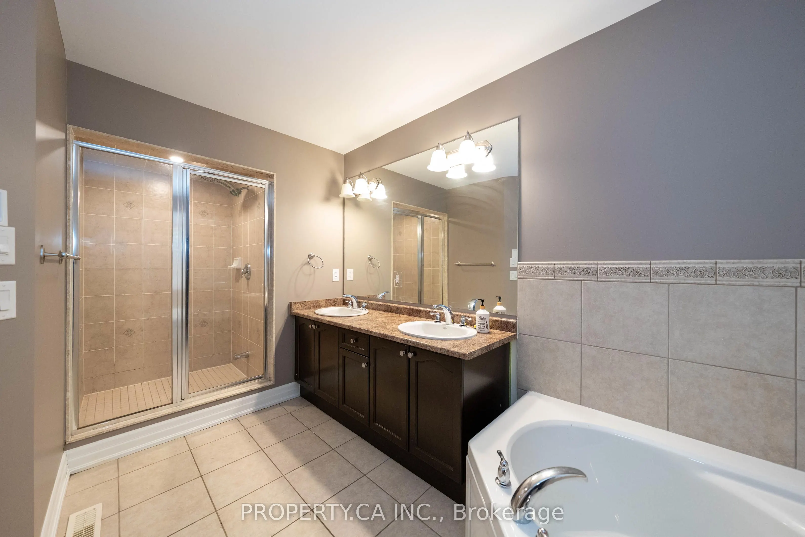 36 Bardoe Crescent