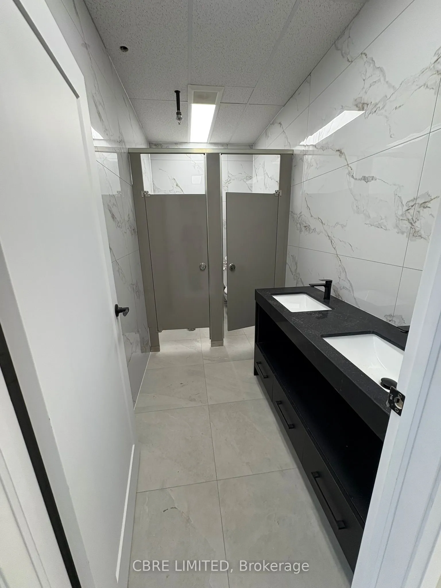 1200 Aerowood Drive, #Unit 28