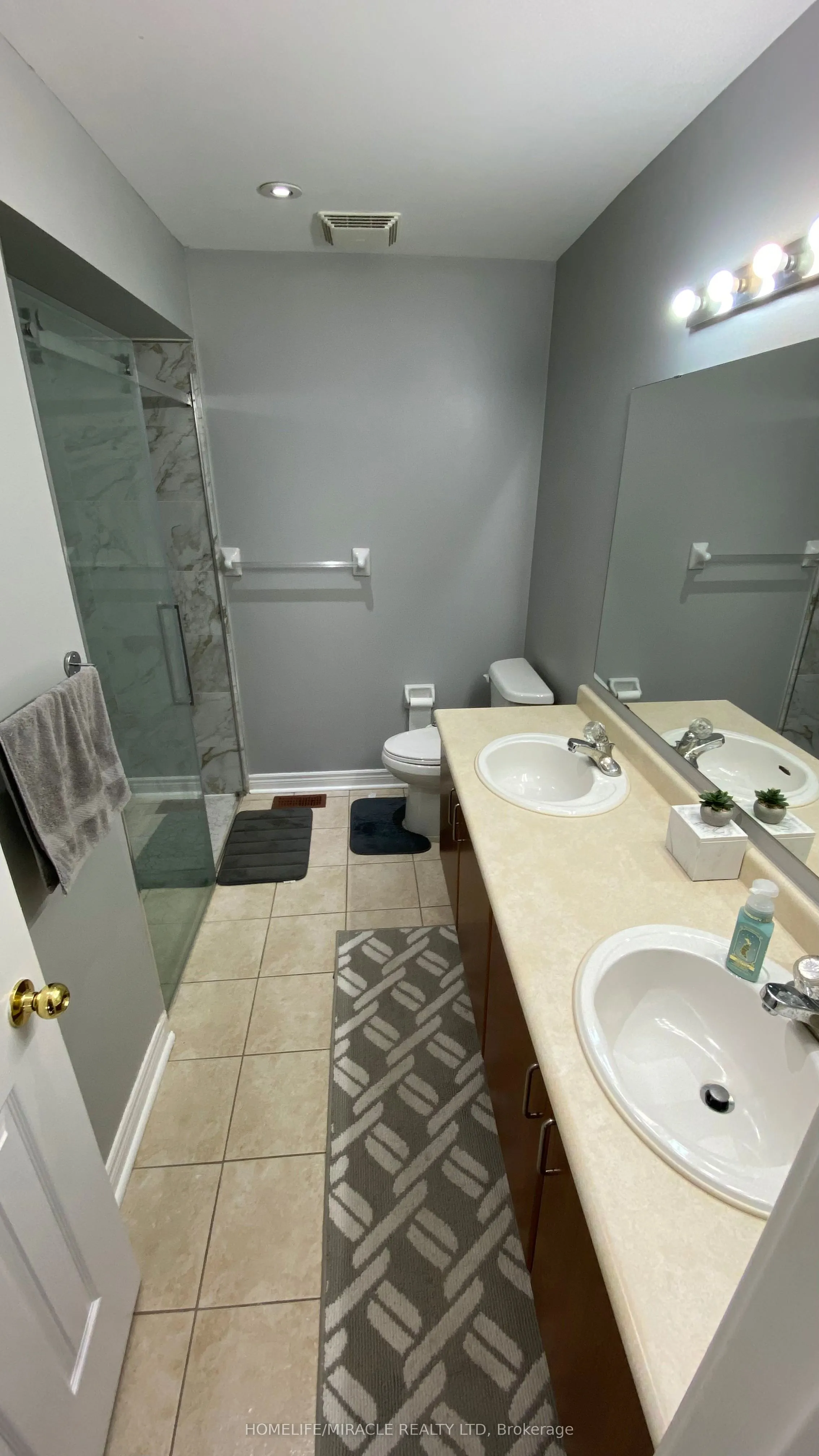 9 Fairhill Avenue, ##upper