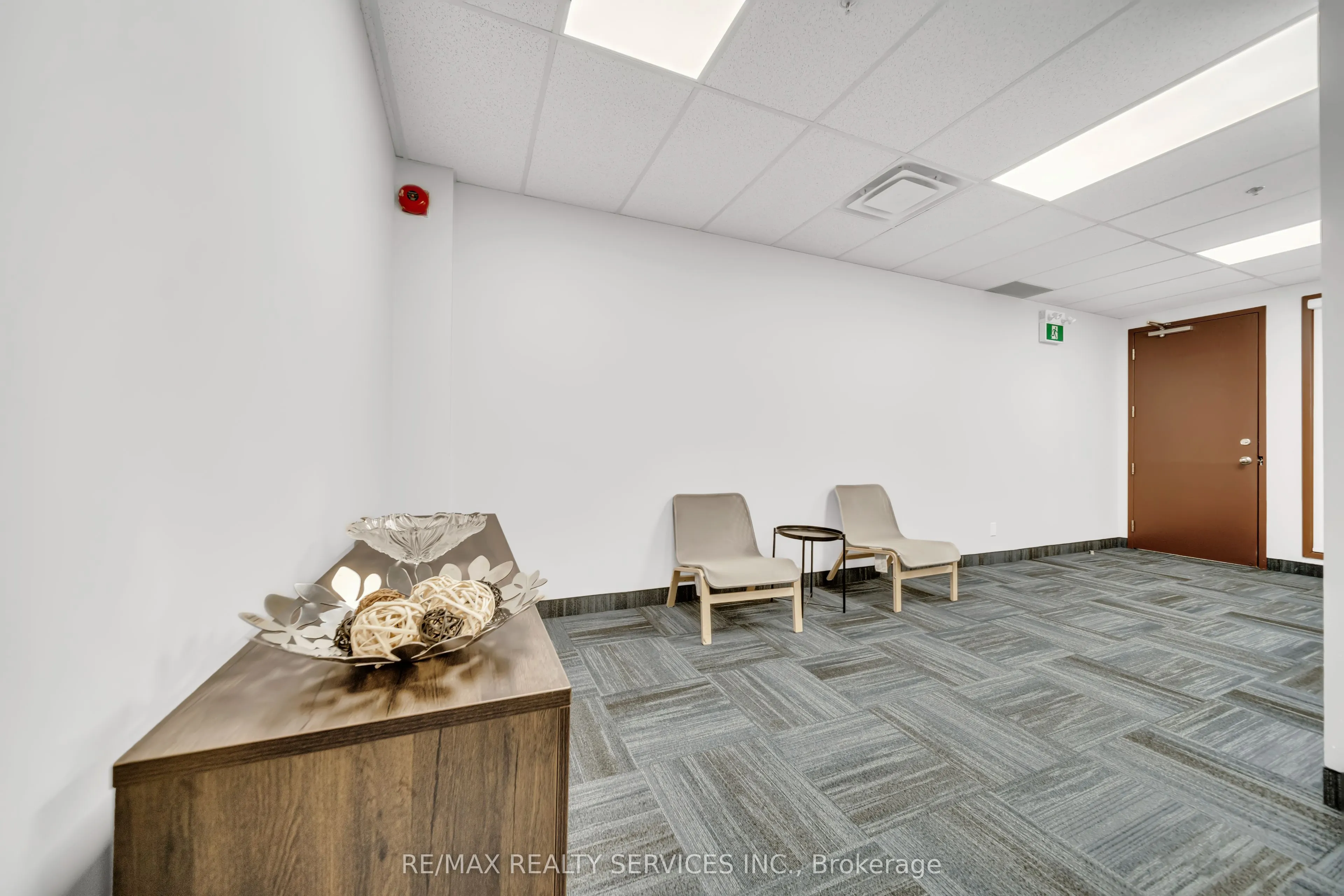 6660 Kennedy Road, #202