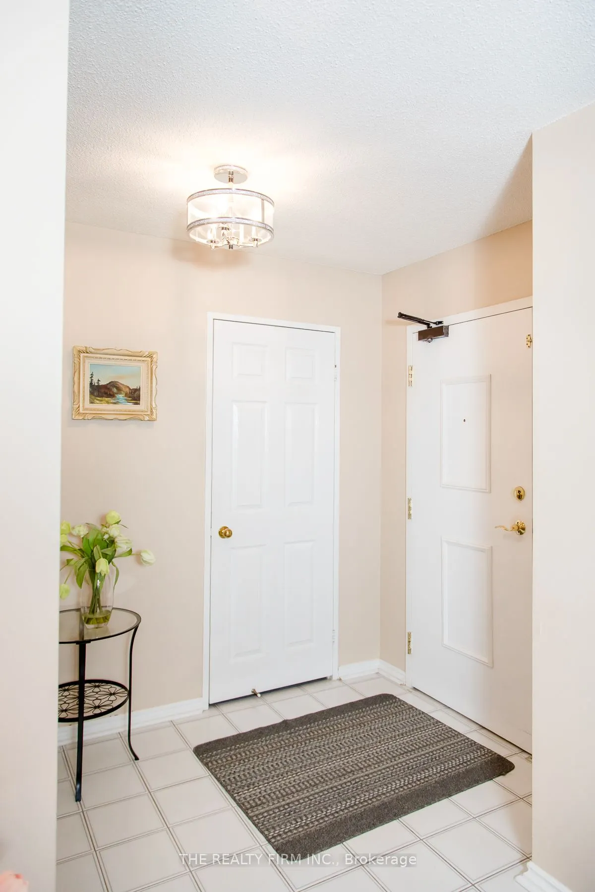 100 County Court Boulevard, #406