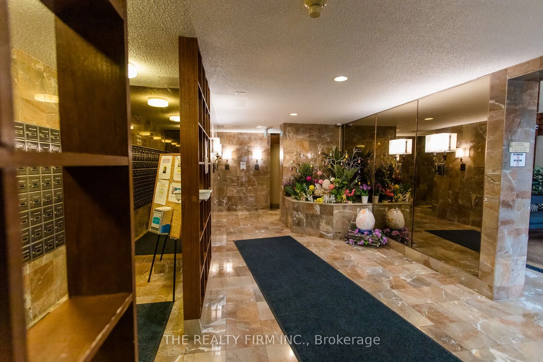 100 County Court Boulevard, #406