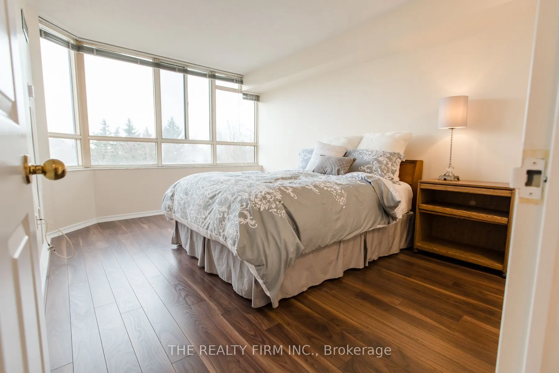 100 County Court Boulevard, #406
