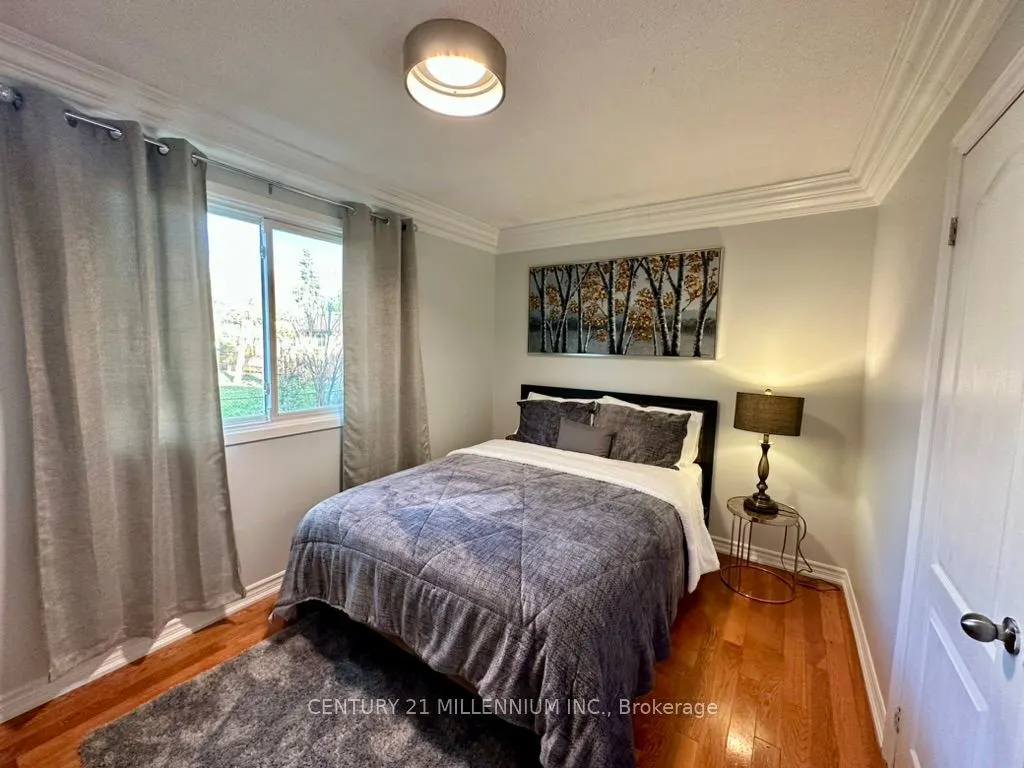 149 Manitou Crescent, #Upper