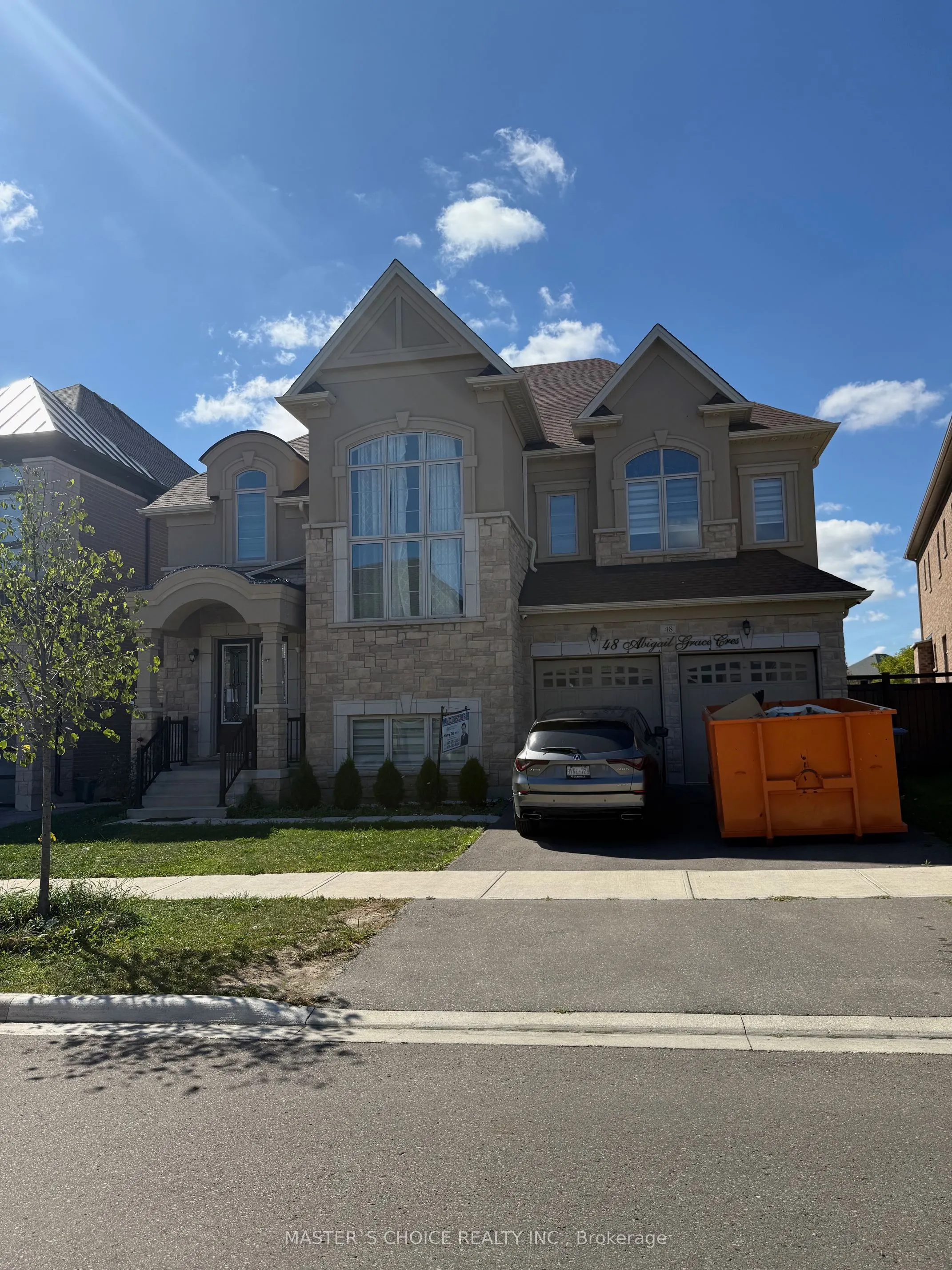 48 Abigail Grace Crescent