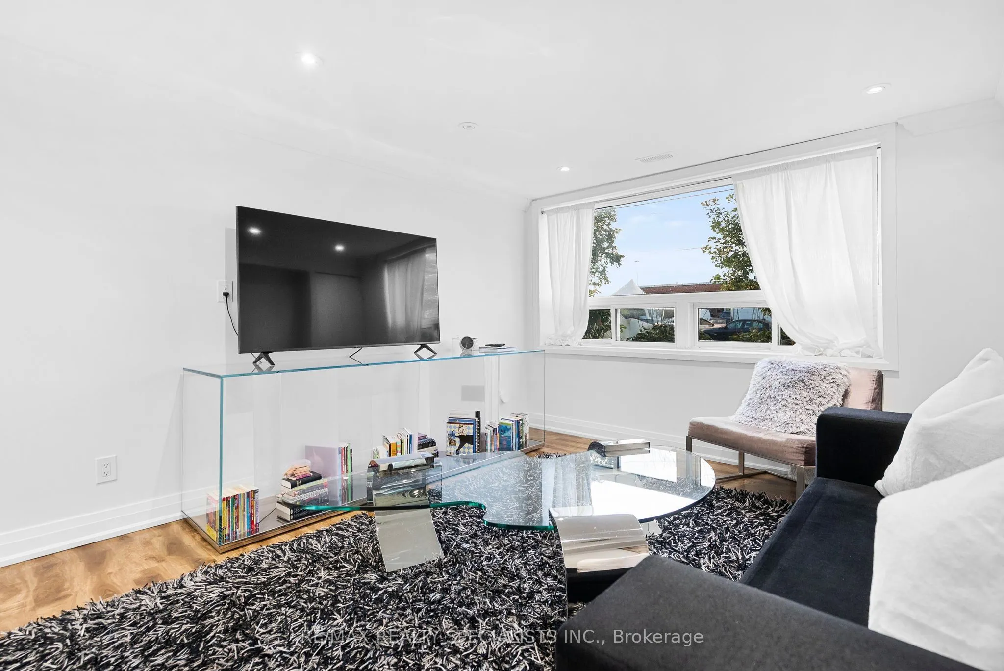 203 Pellatt Avenue, #LOWER