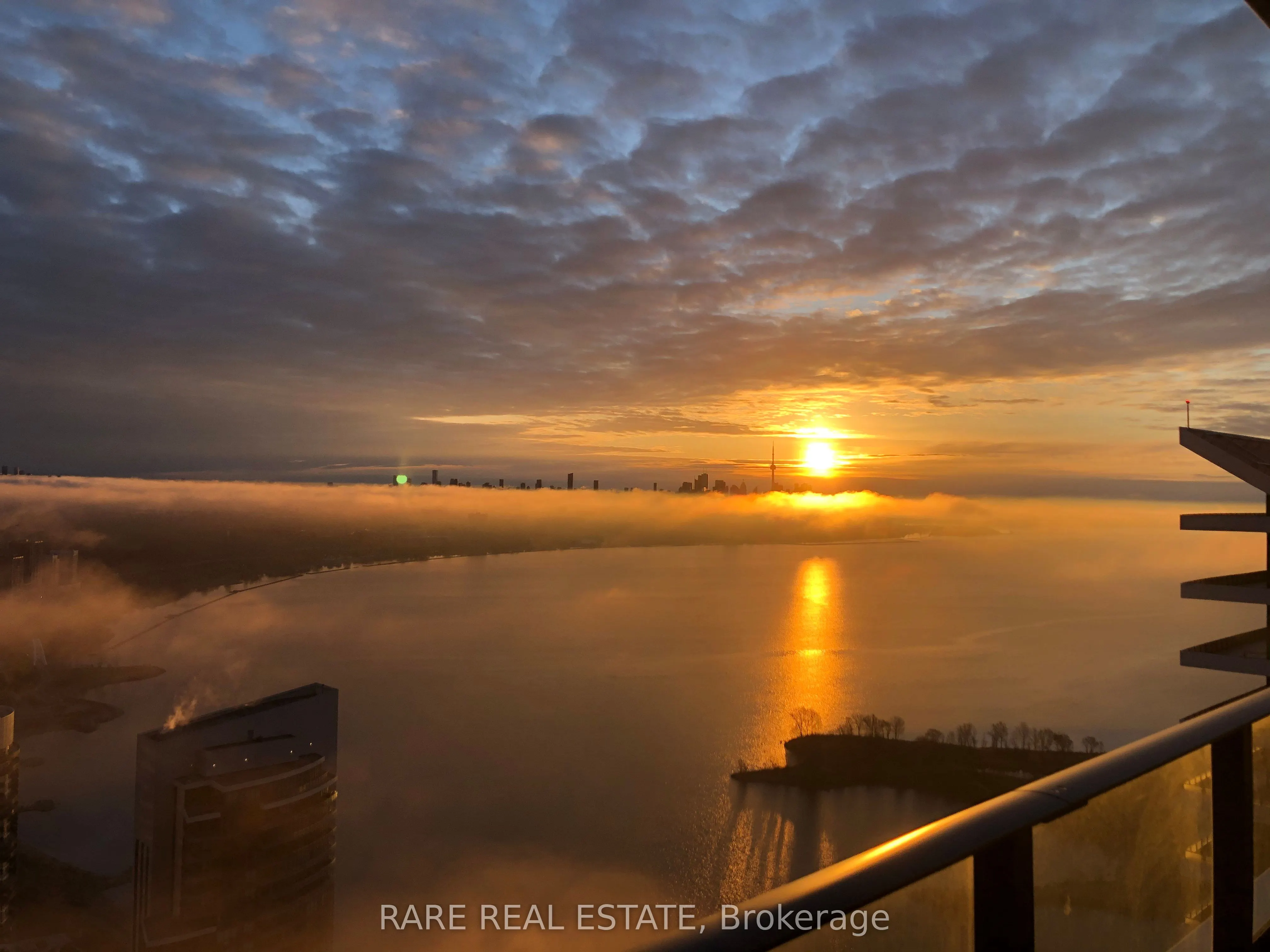 30 Shore Breeze Drive, #5902