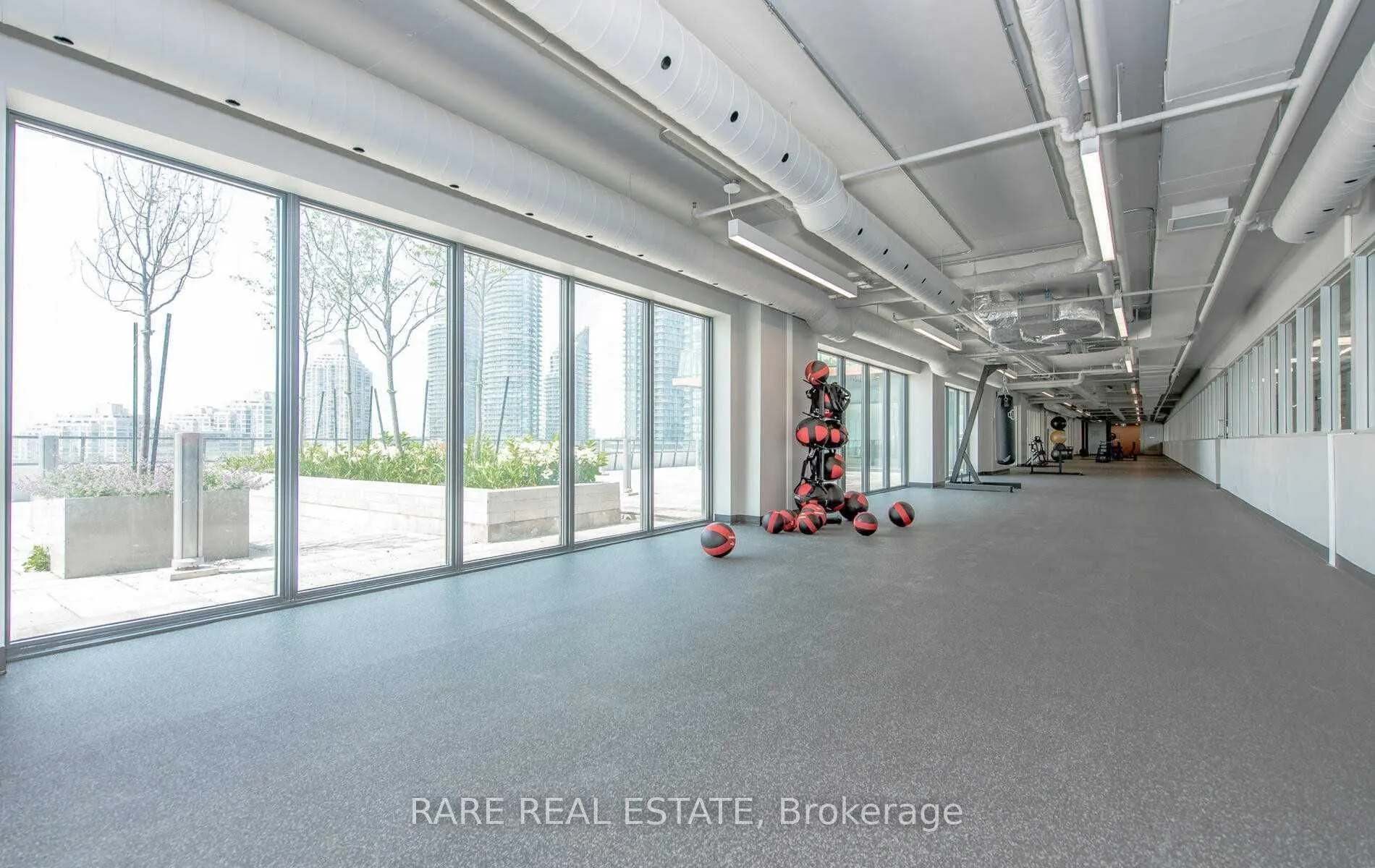 30 Shore Breeze Drive, #5902
