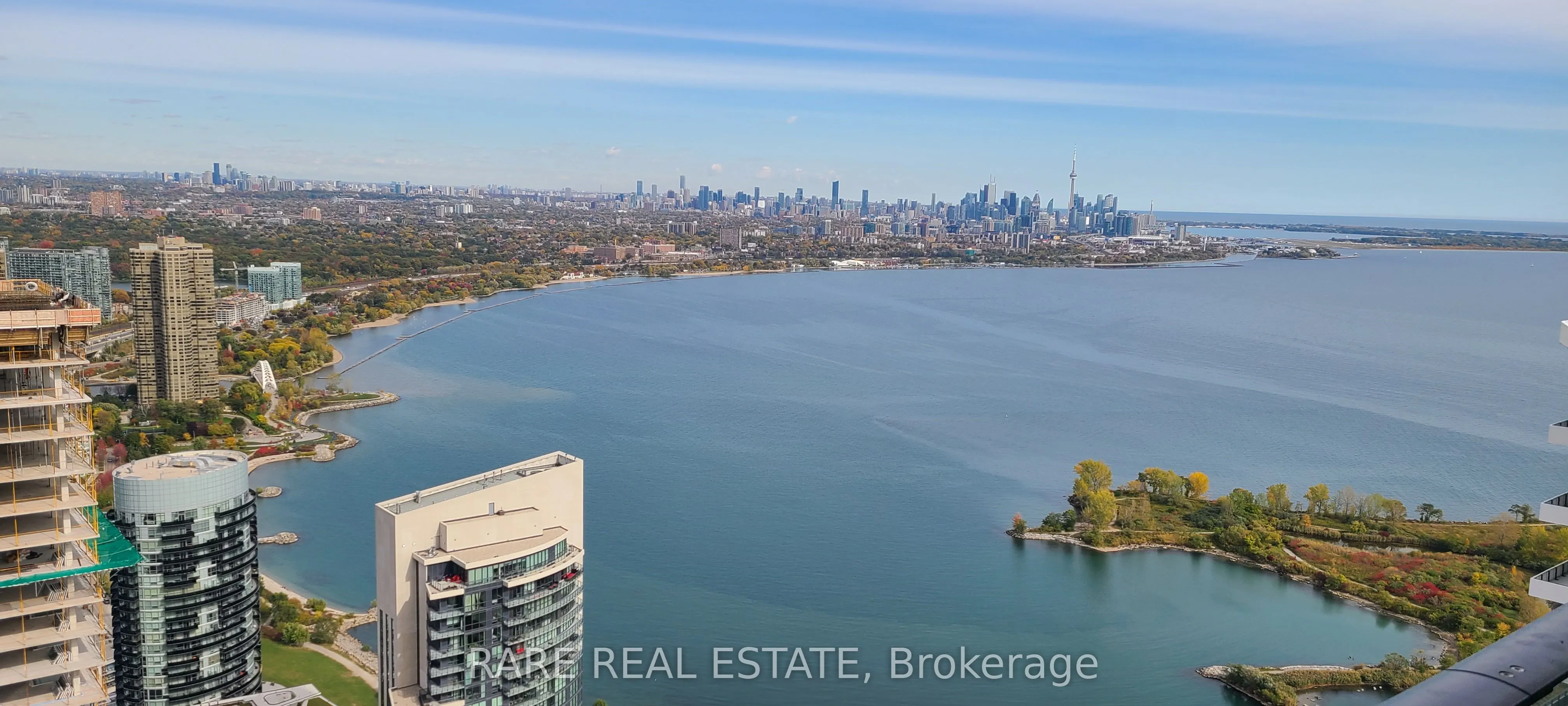 30 Shore Breeze Drive, #5902