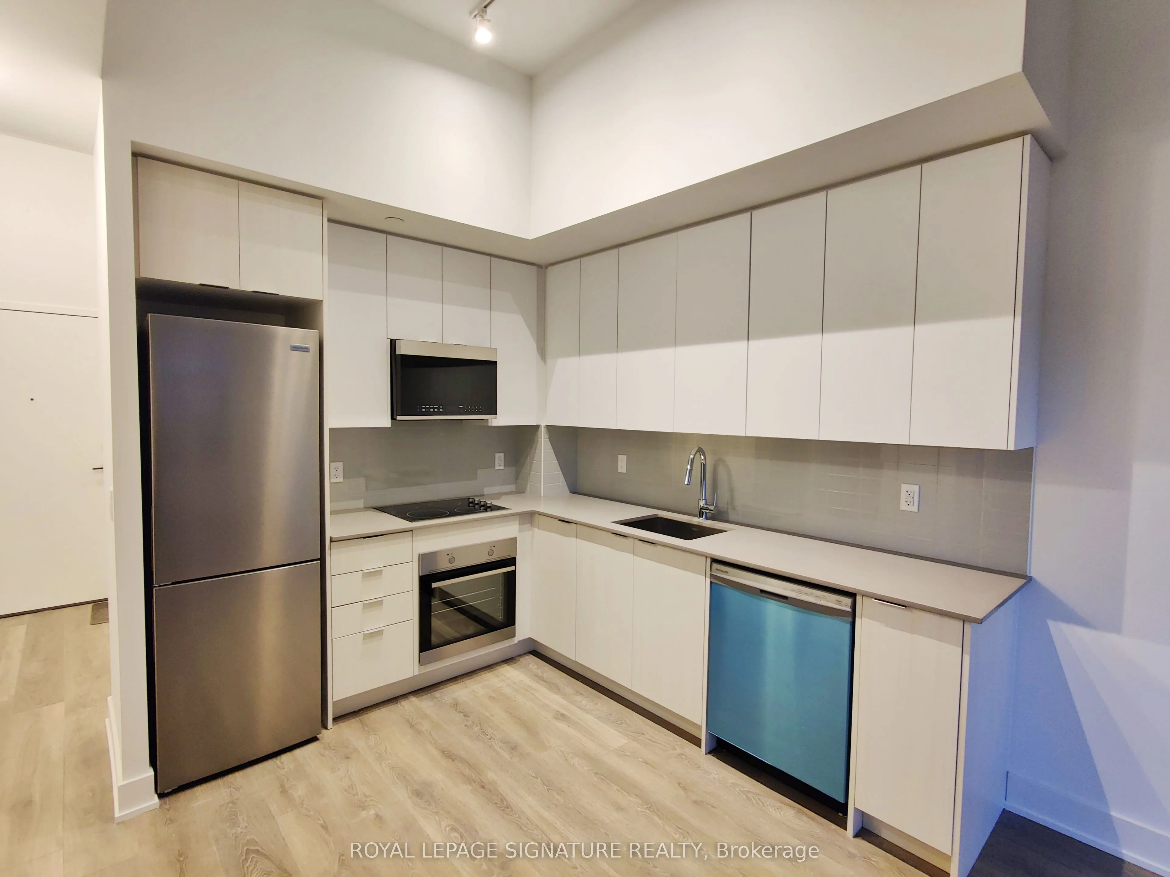 2485 Taunton Road, #449