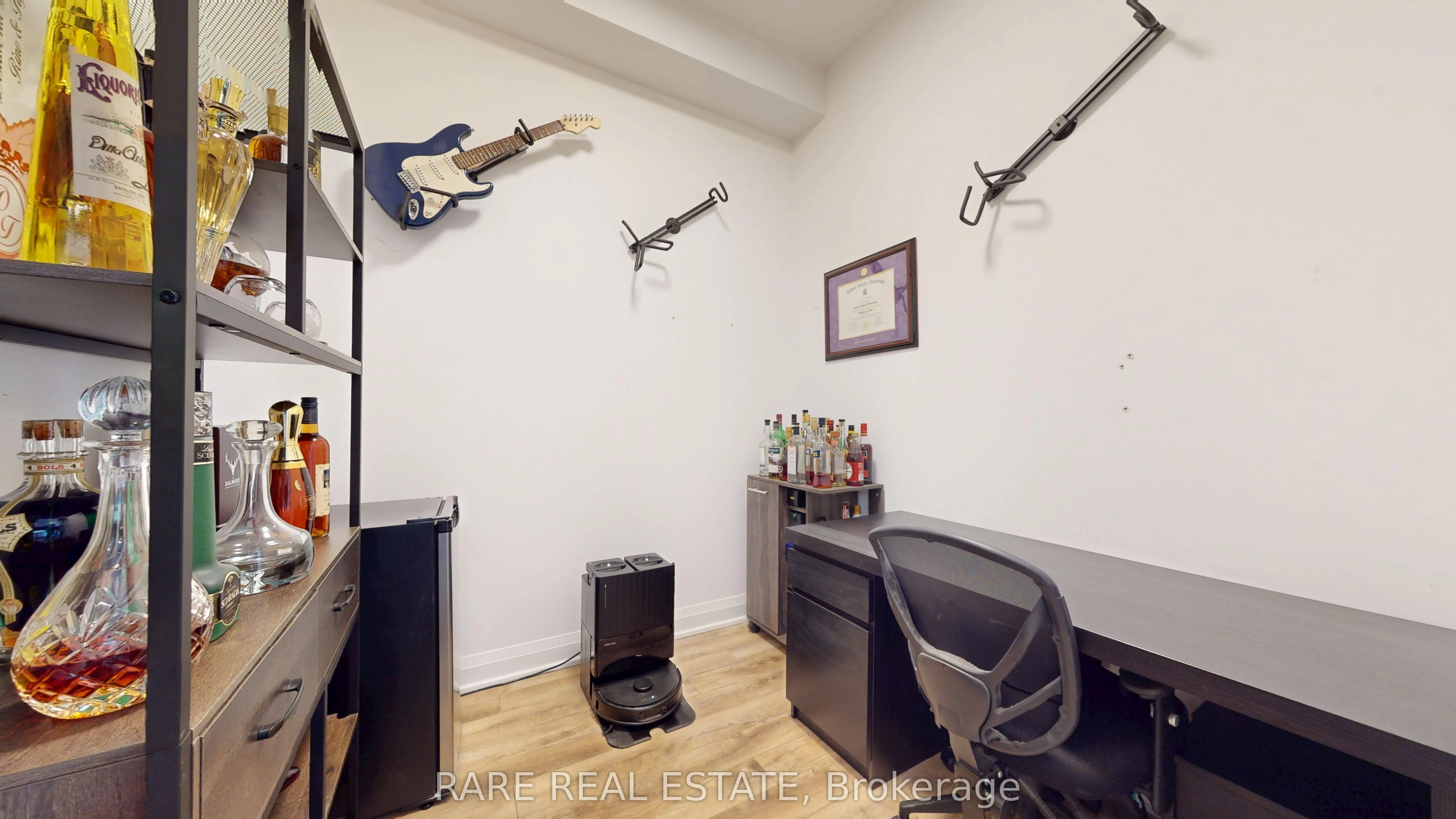36 Park Lawn Road, #2102