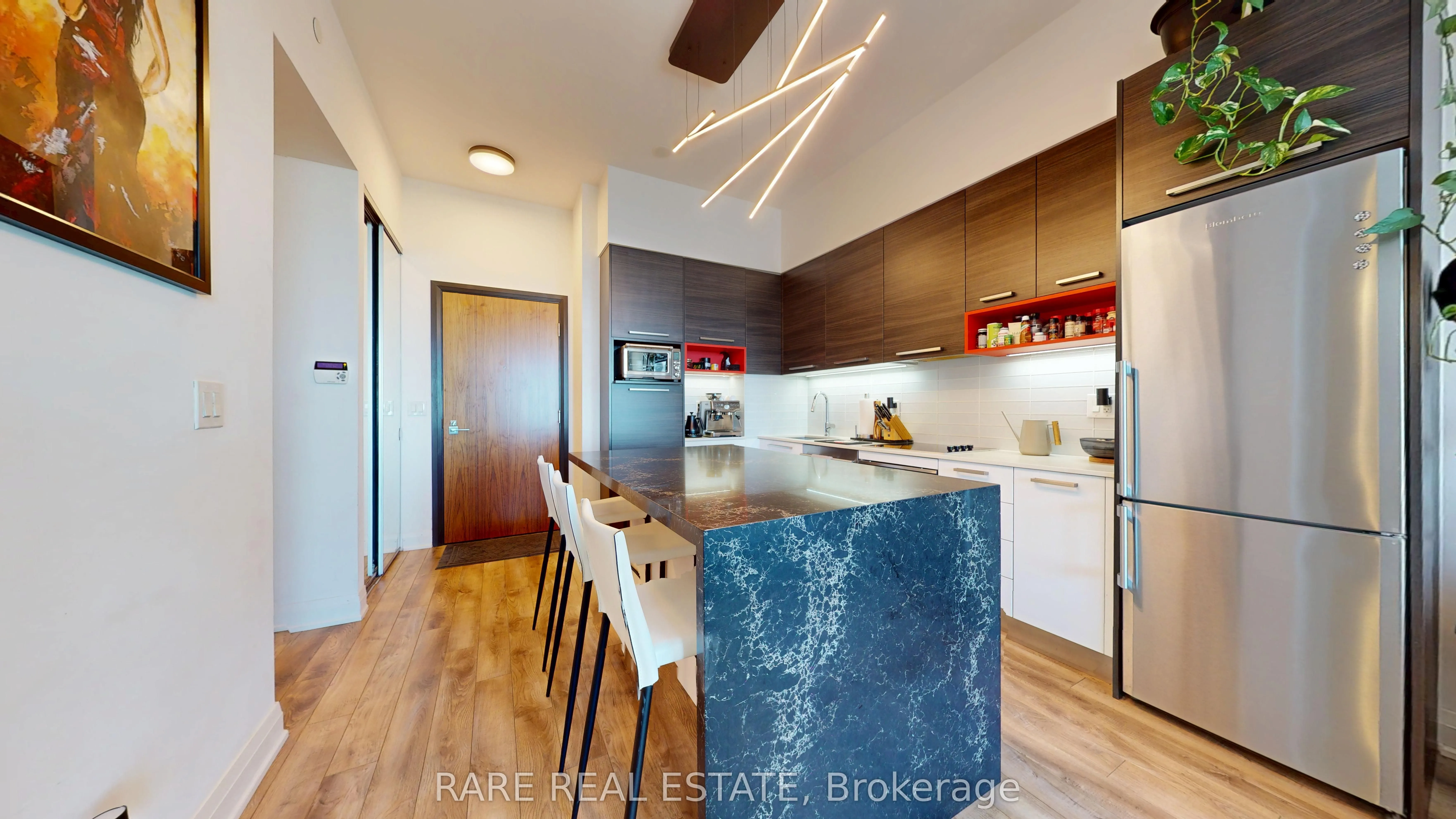 36 Park Lawn Road, #2102