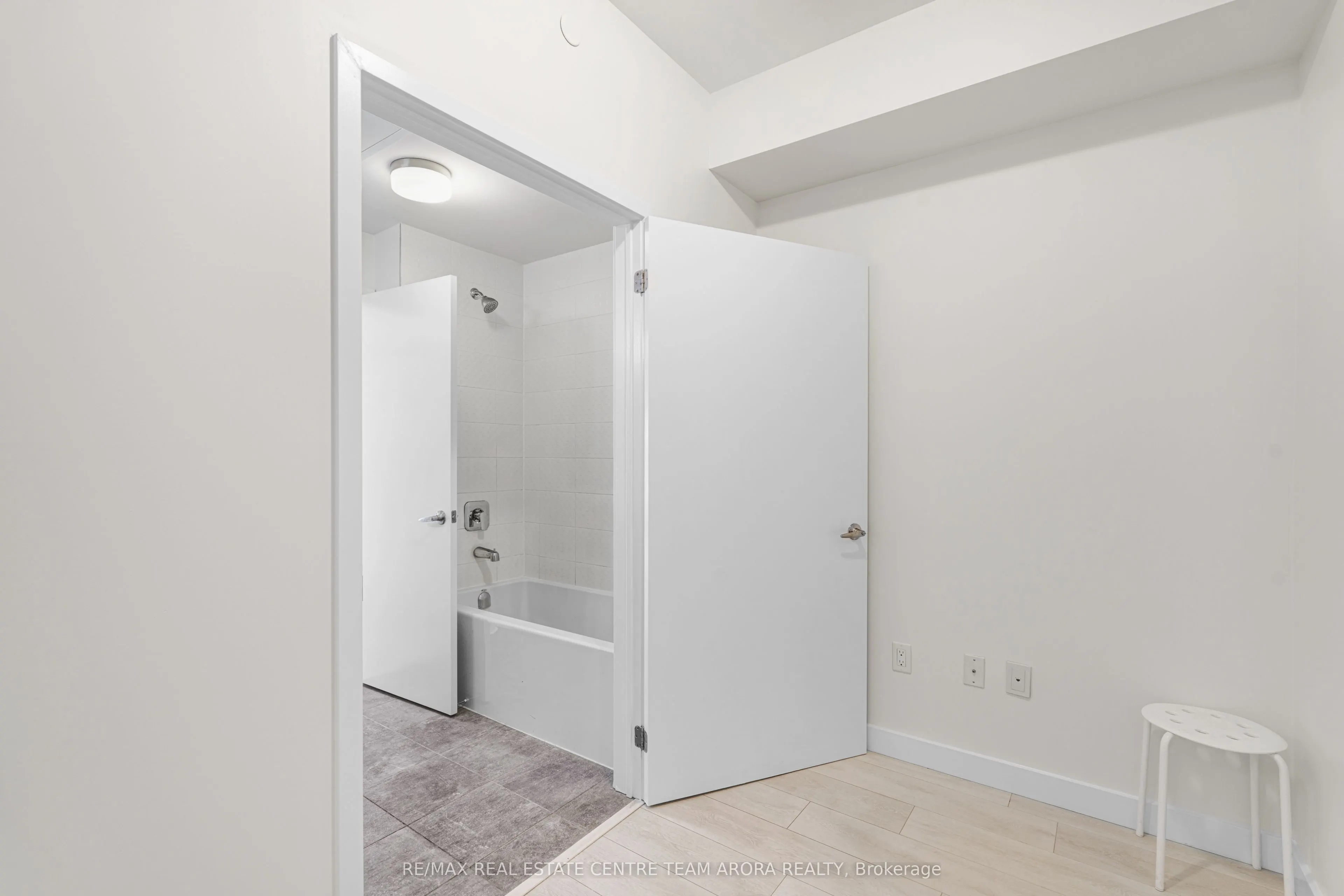 168 Sabina Drive, #302