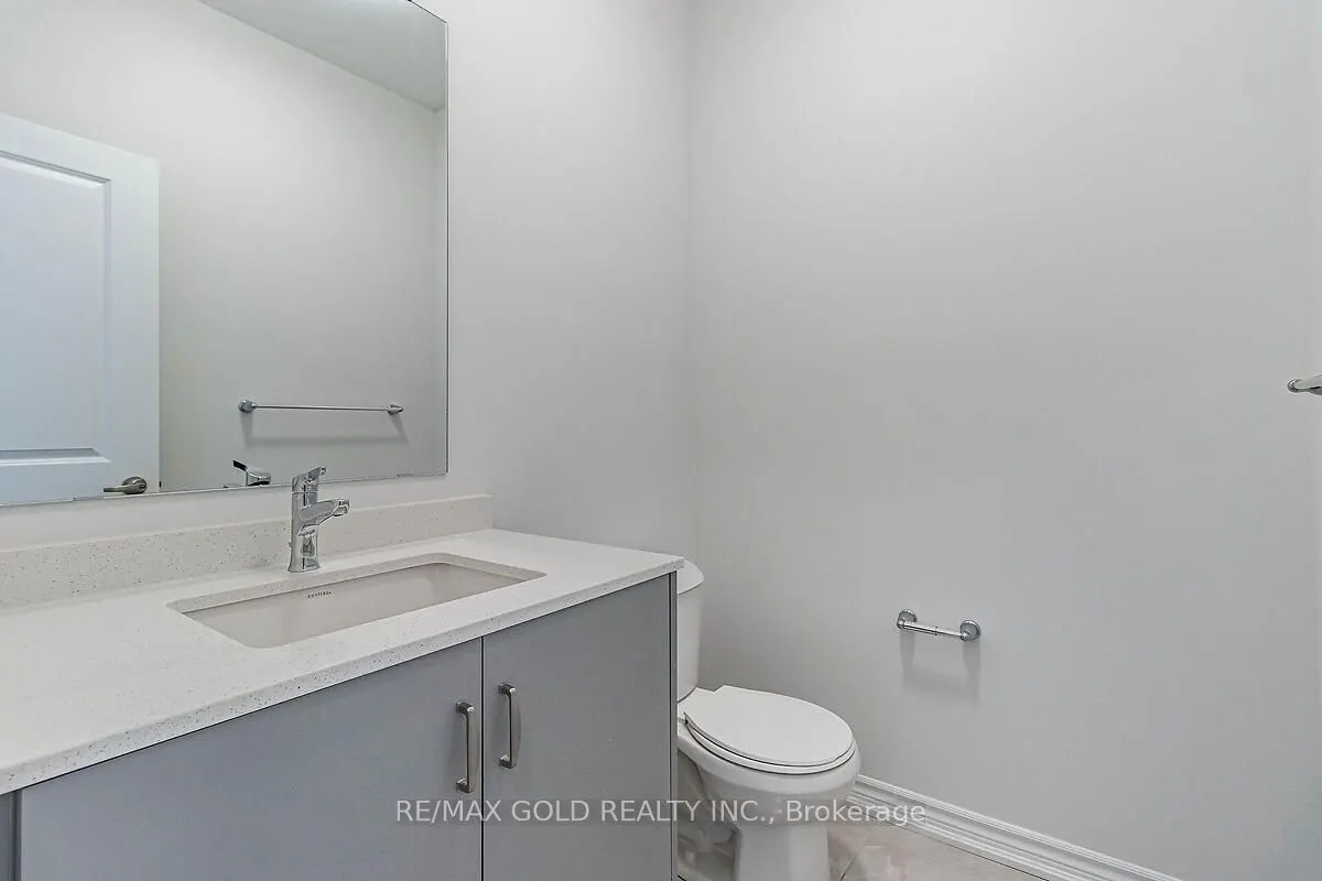 7 Dolomite Drive