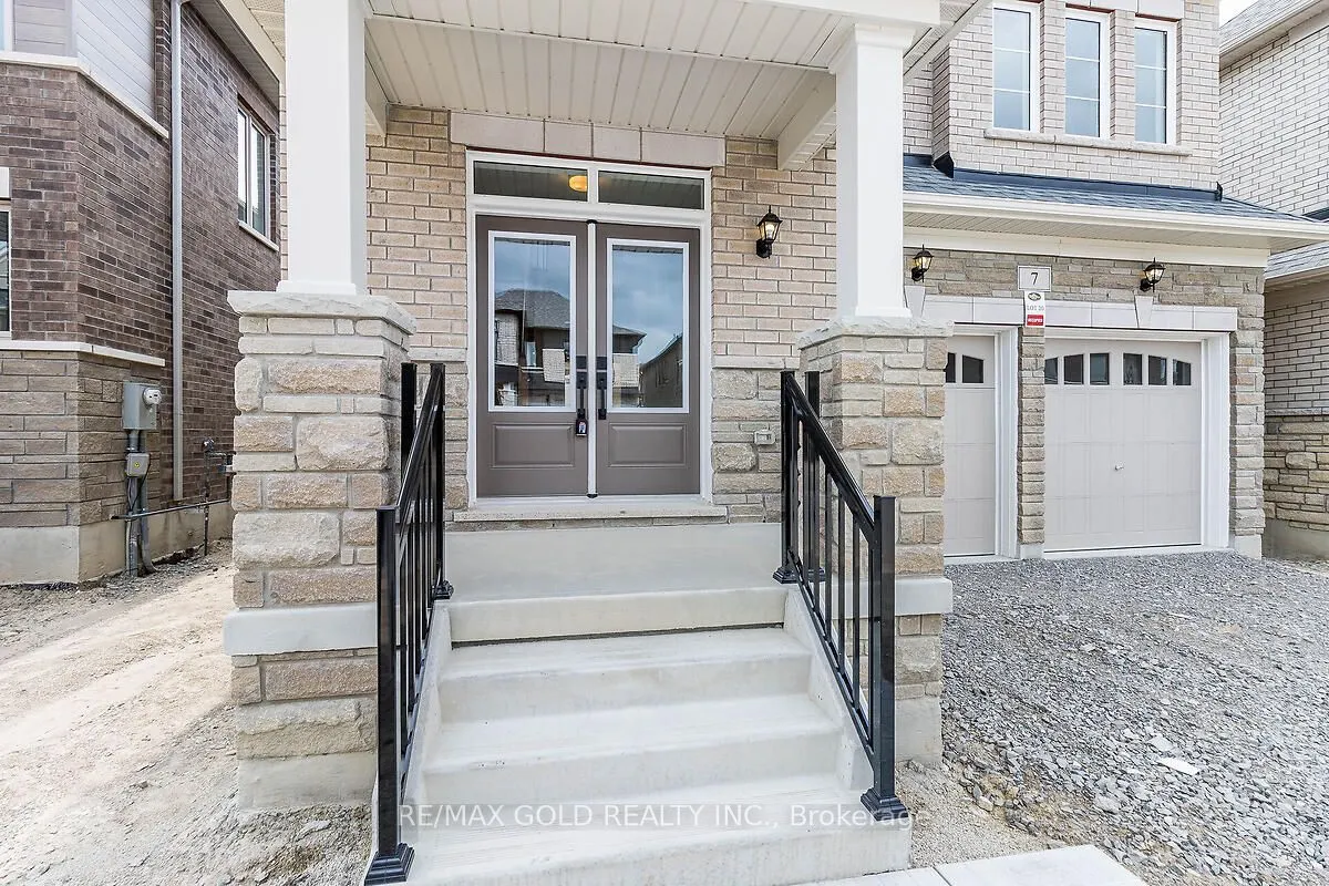 7 Dolomite Drive