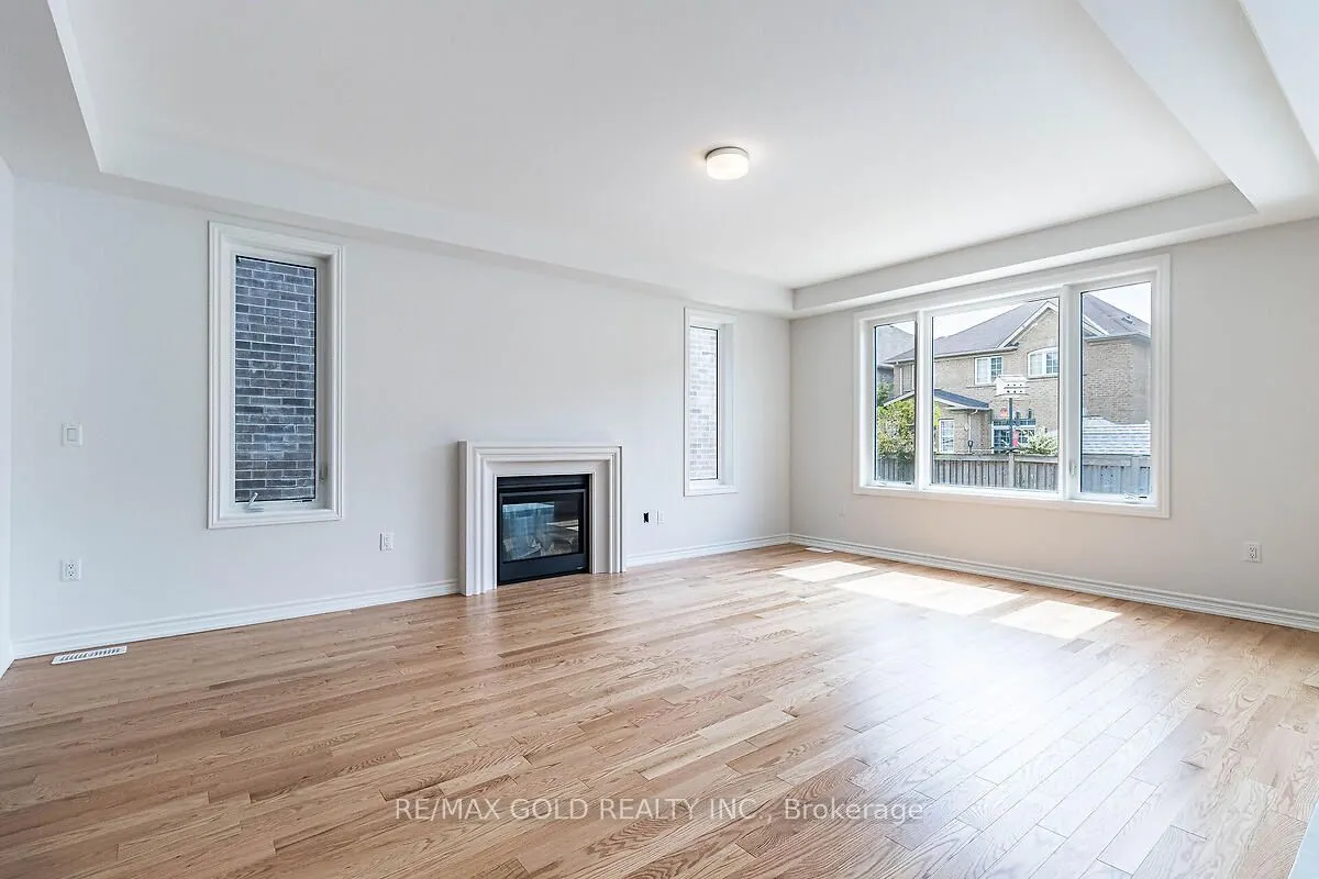 7 Dolomite Drive