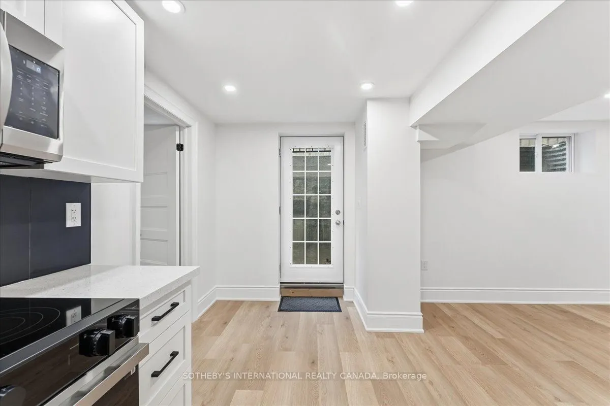 1209 Woodview Drive, #Bsmt