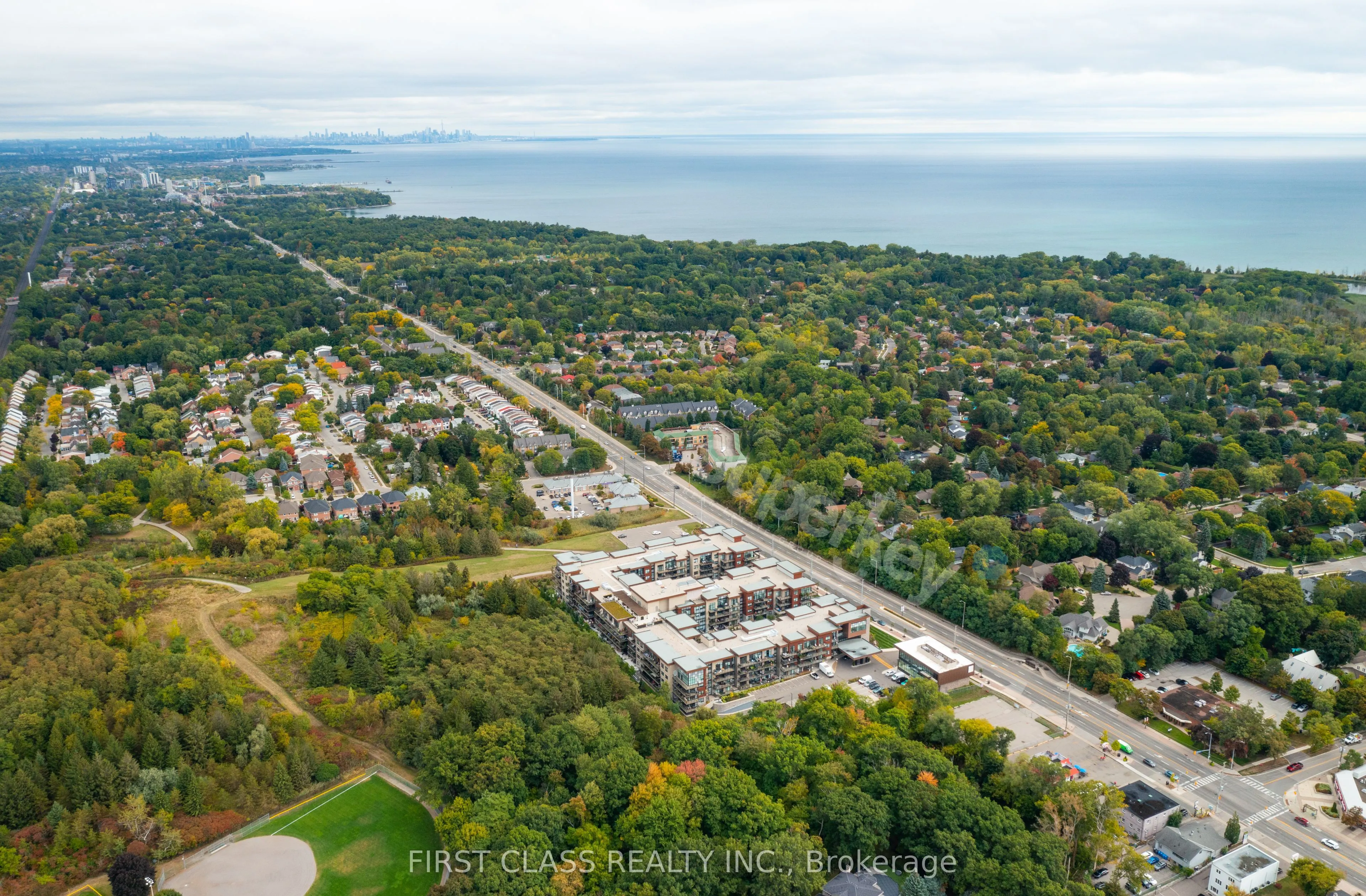 1575 Lakeshore Road W, #353