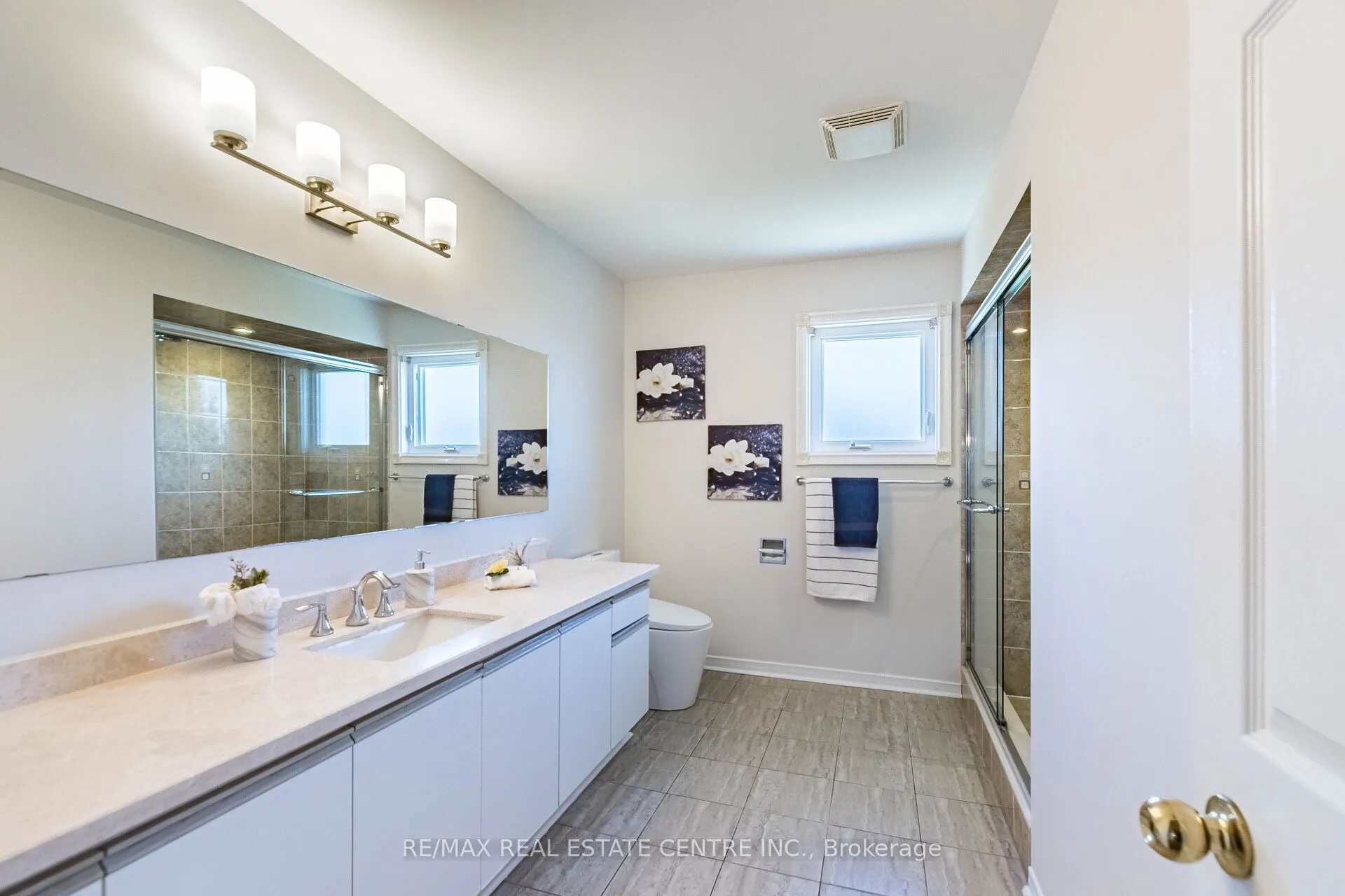 963 Summerbreeze Court