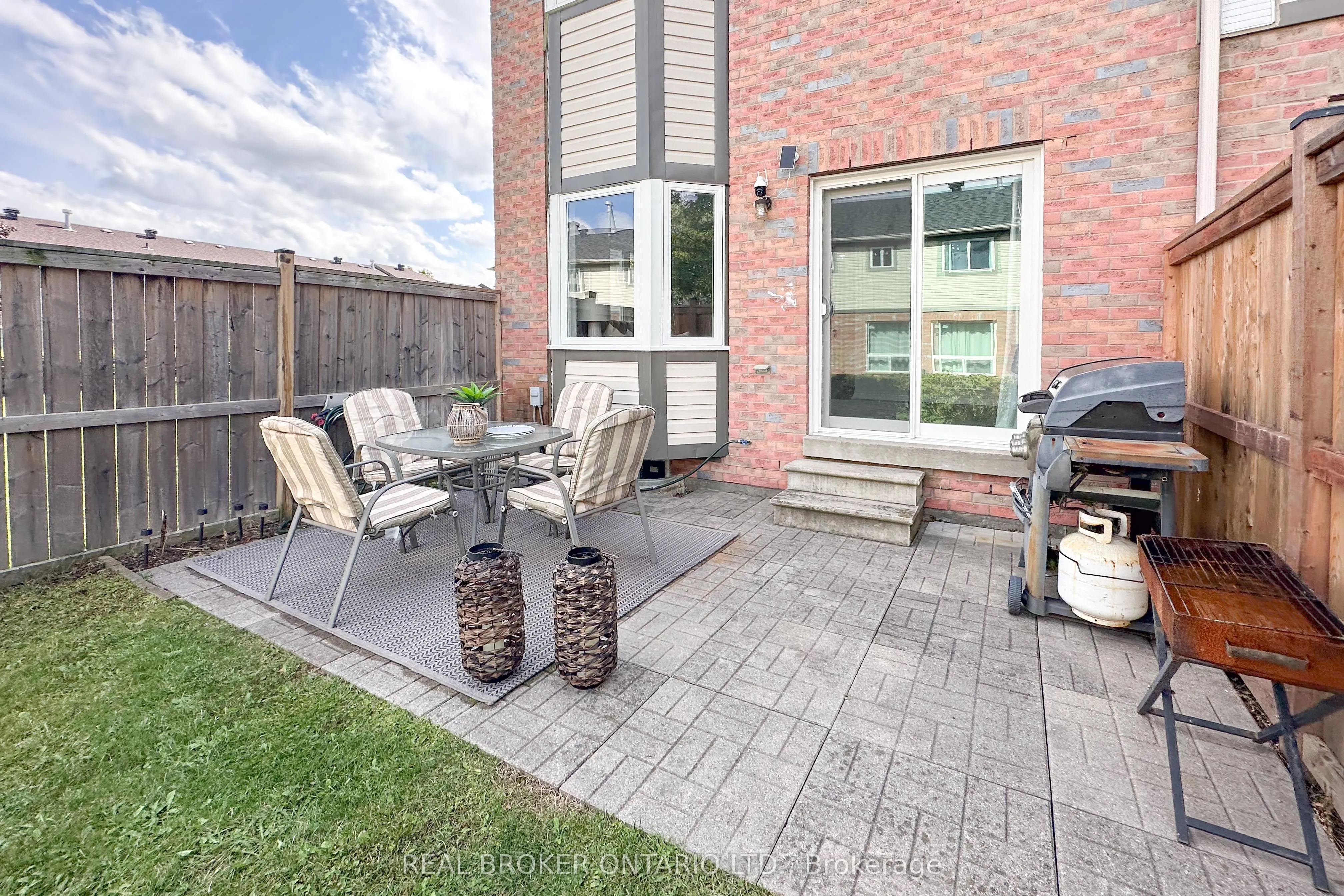 5255 Guildwood Way, #36