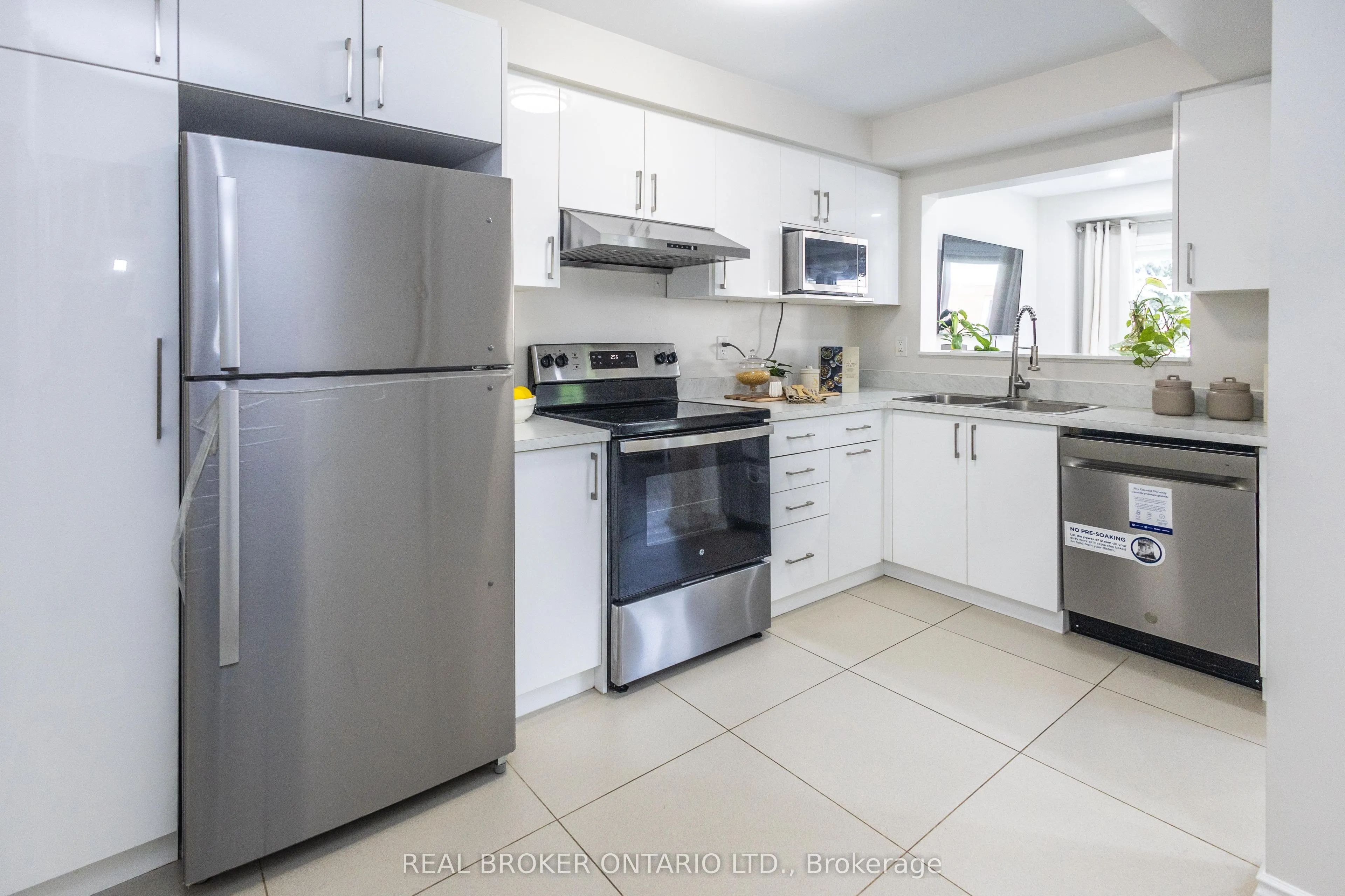 5255 Guildwood Way, #36