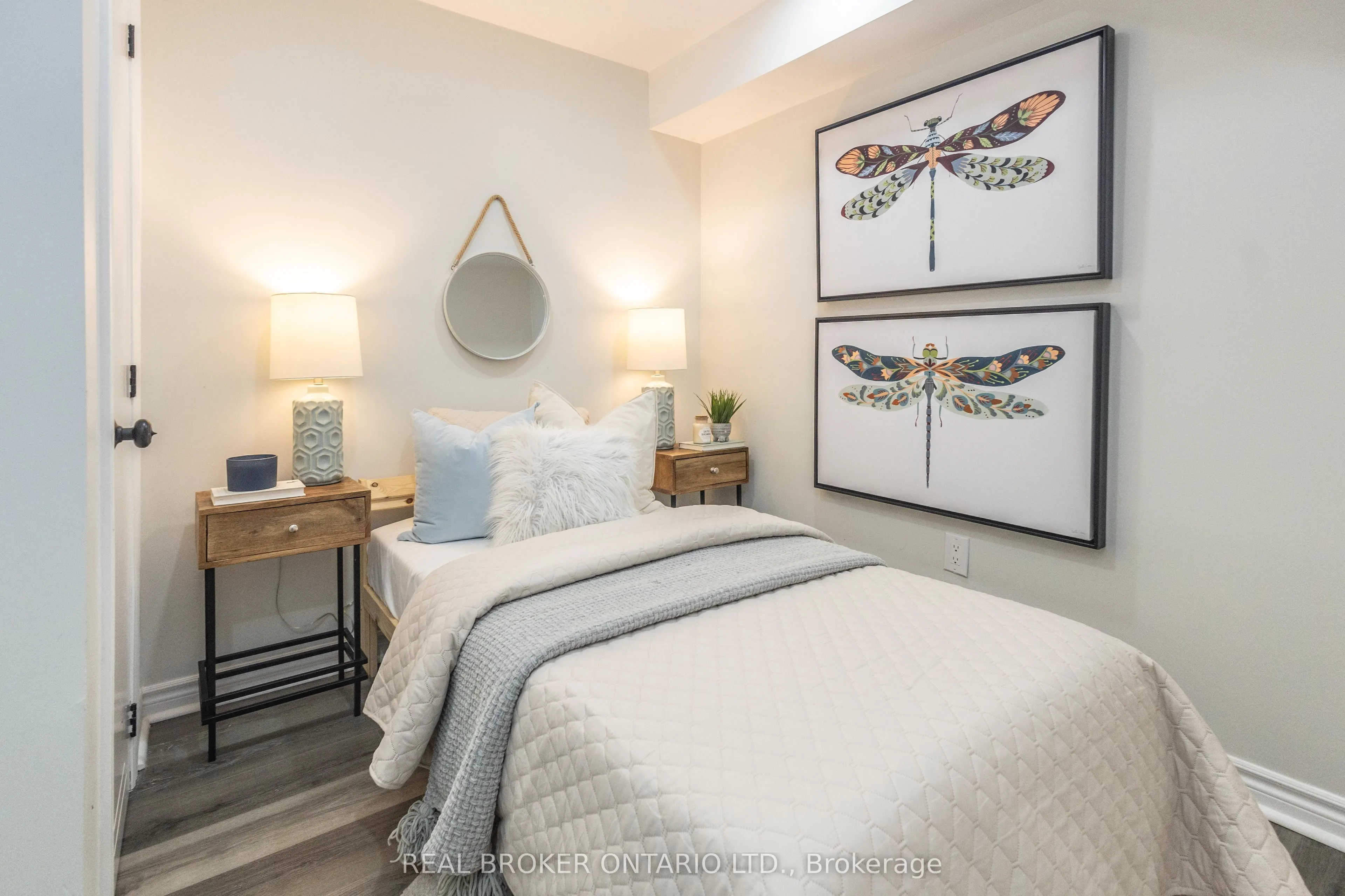 5255 Guildwood Way, #36