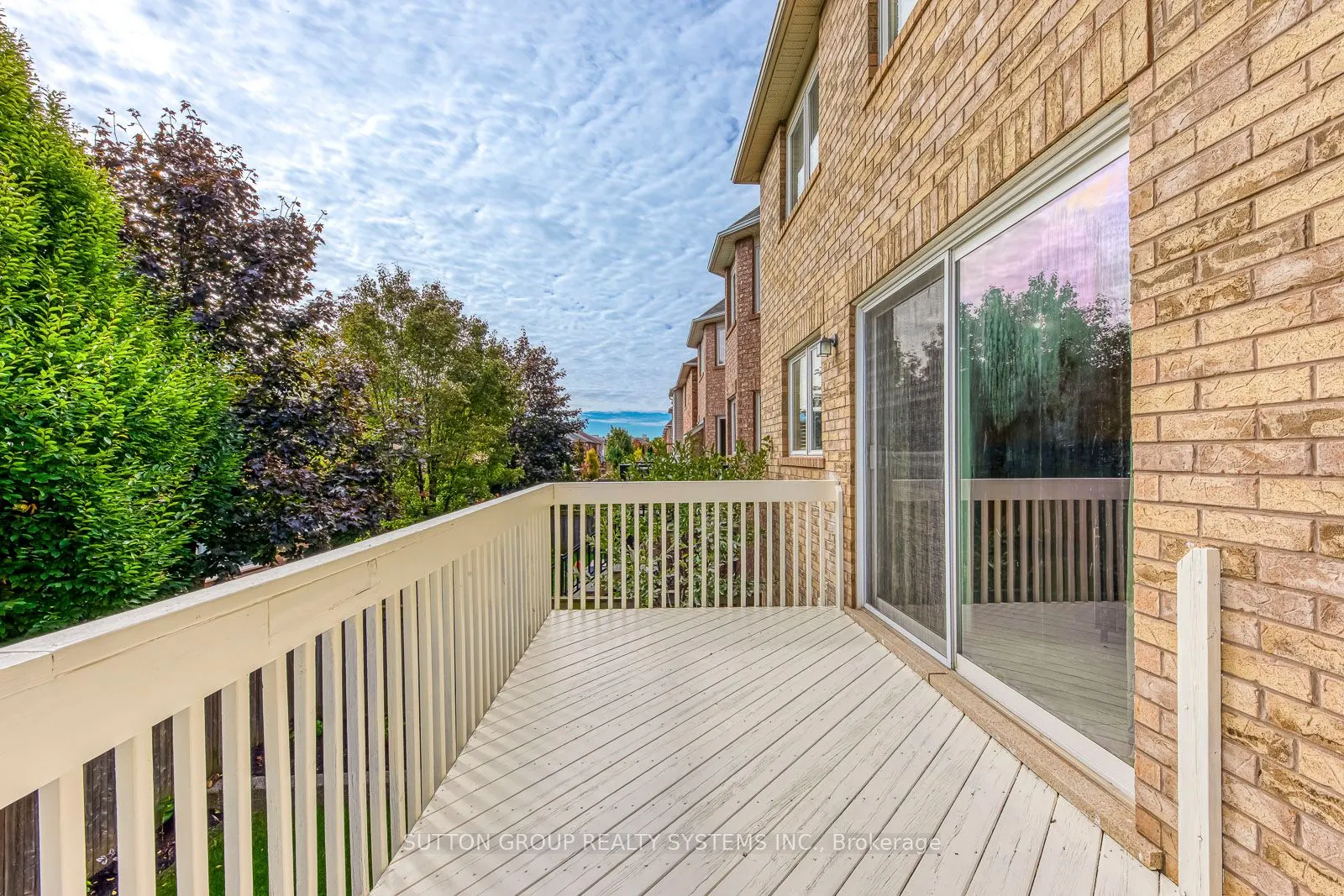 2207 Kwinter Road