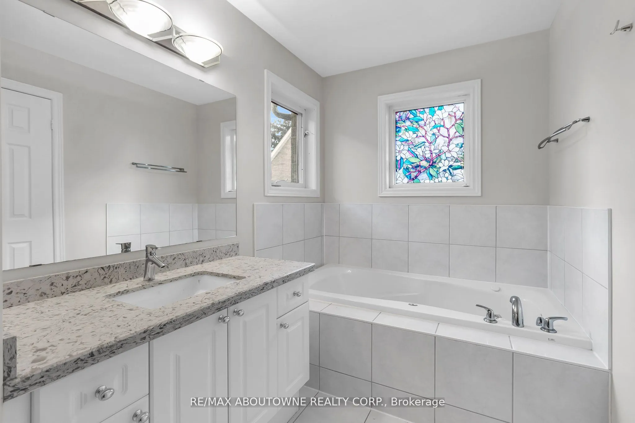128 Breton Avenue, #Upper