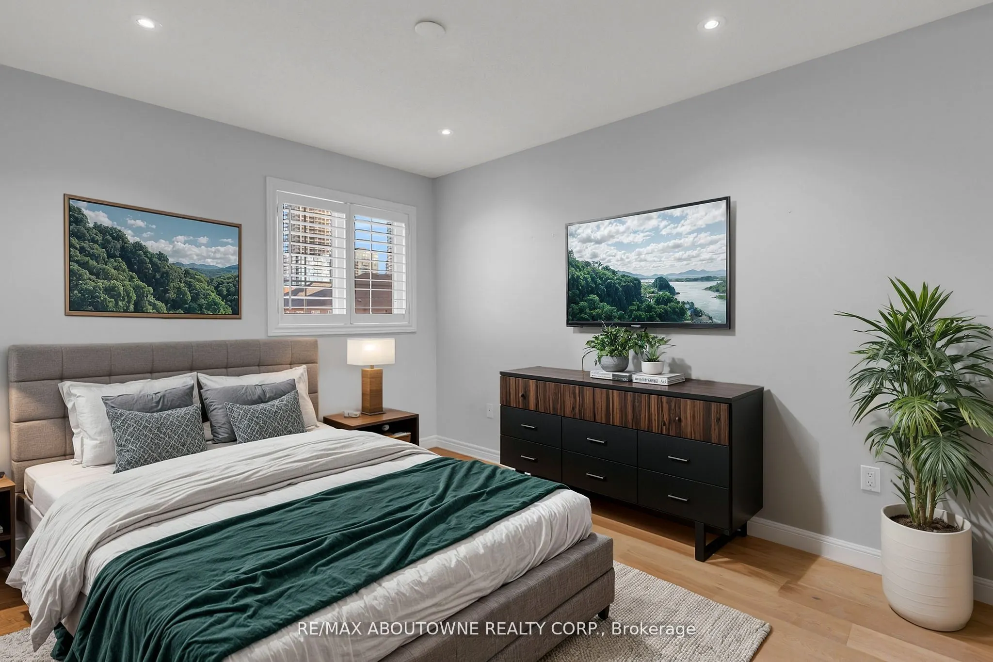 128 Breton Avenue, #Upper