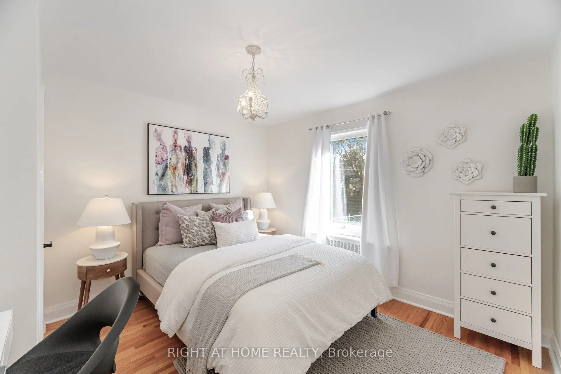 75 Emerald Crescent