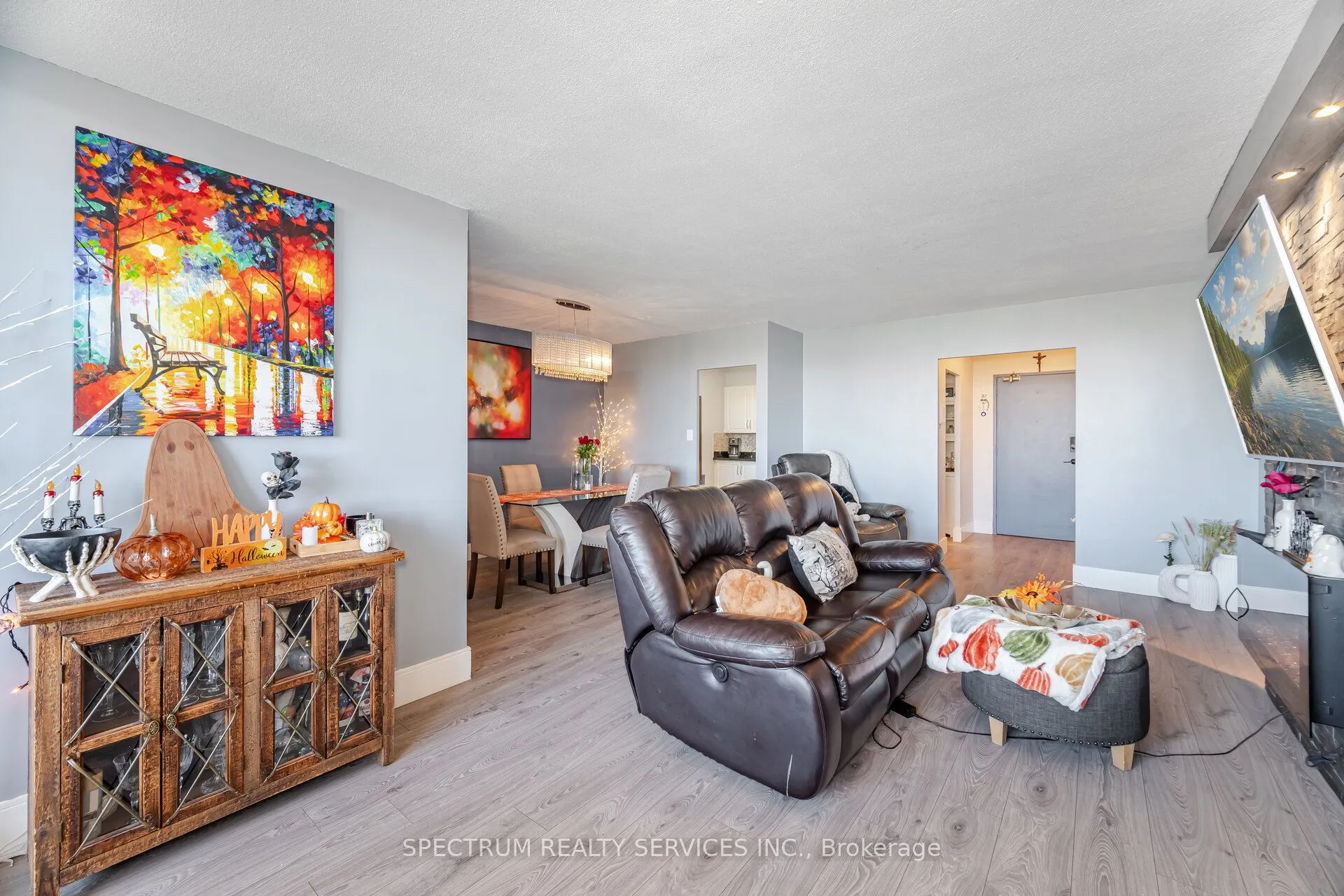 85 Emmett Avenue, #1210