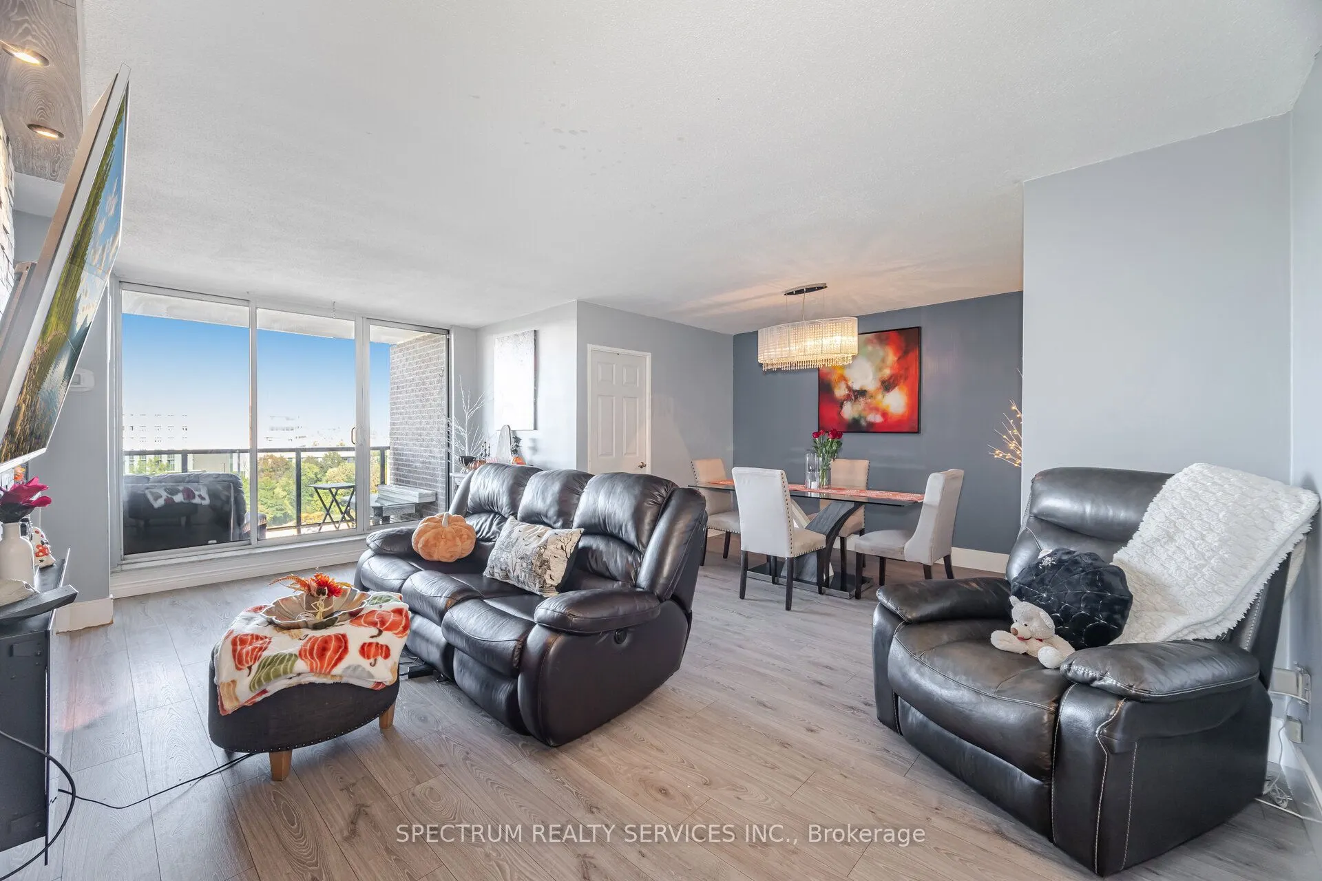 85 Emmett Avenue, #1210