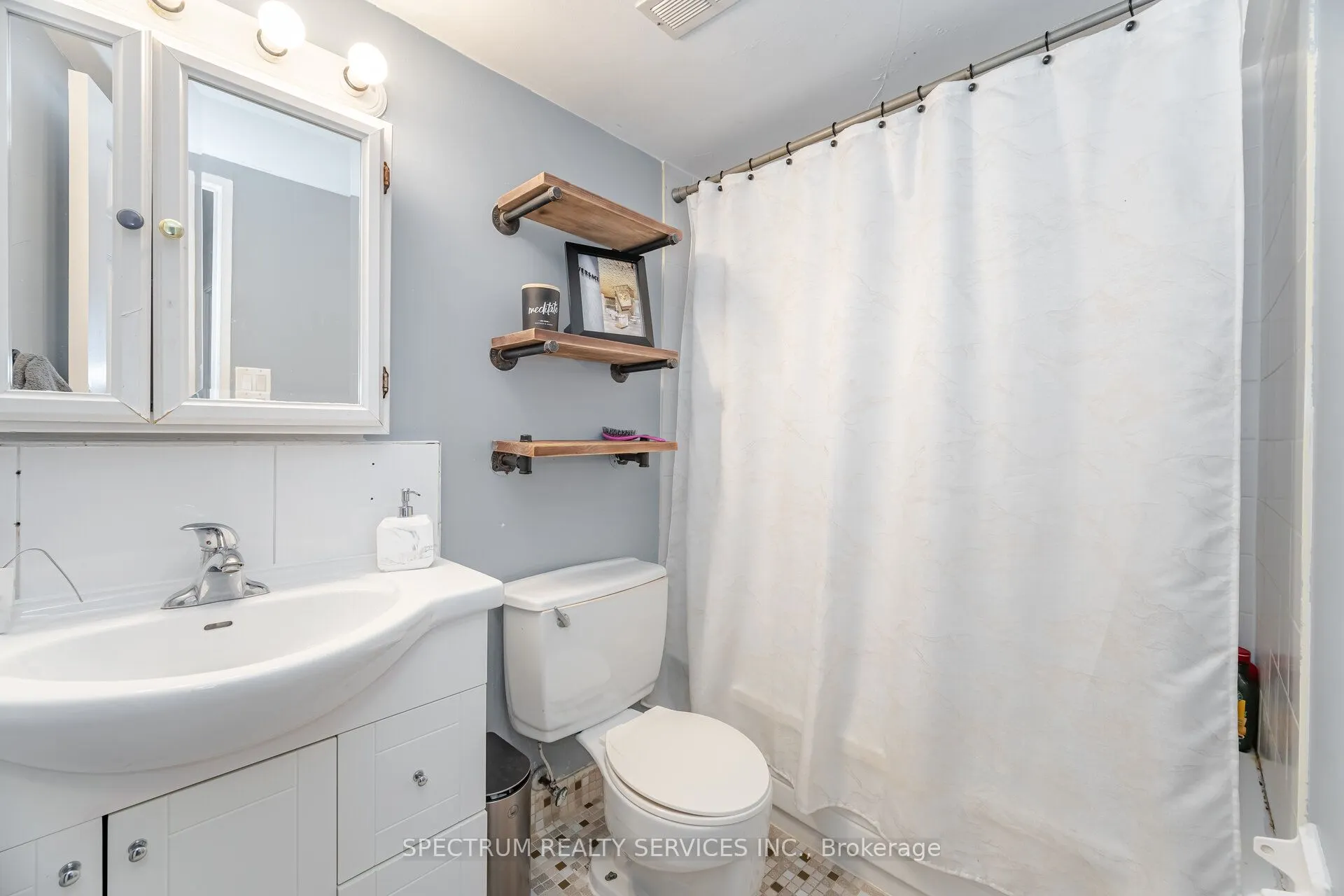 85 Emmett Avenue, #1210