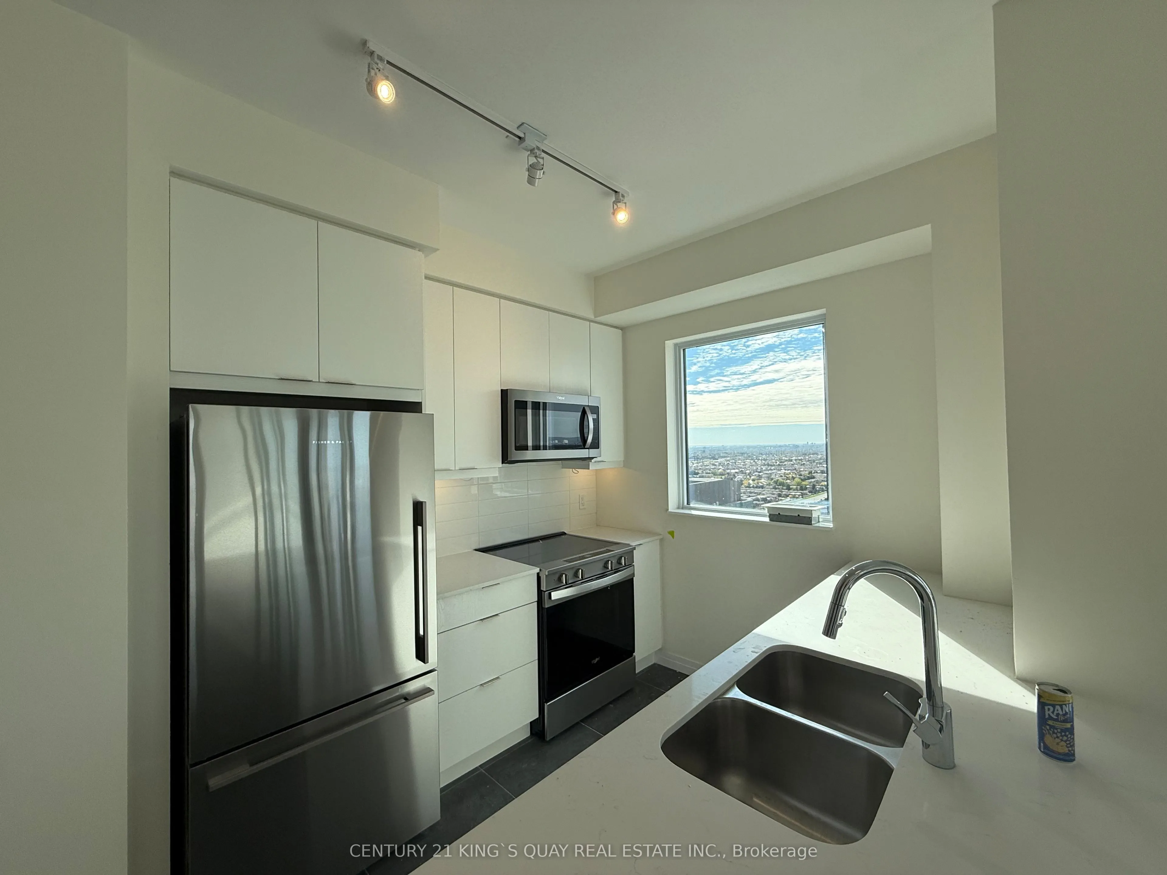 15 Watergarden Drive, #2806