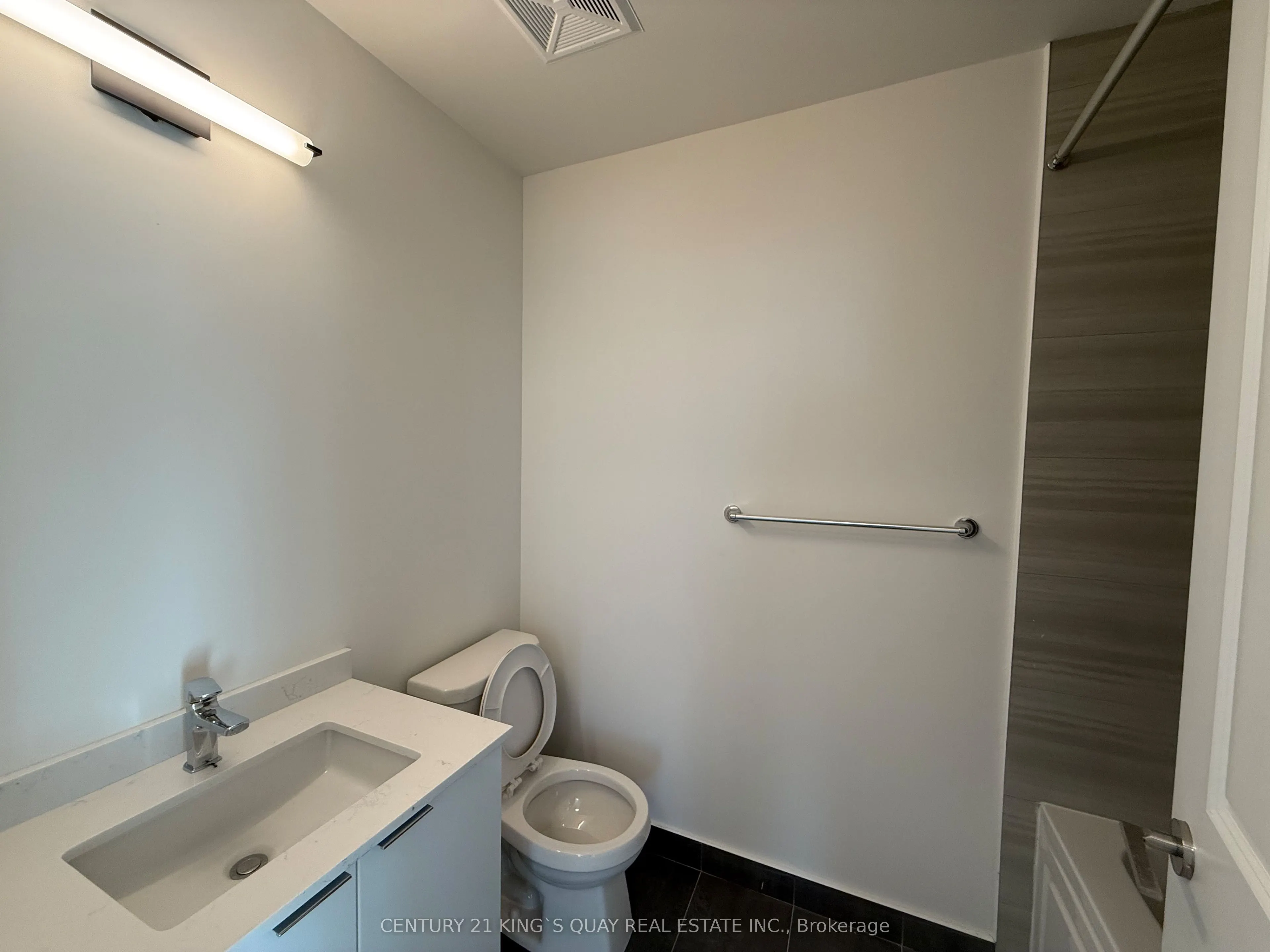 15 Watergarden Drive, #2806