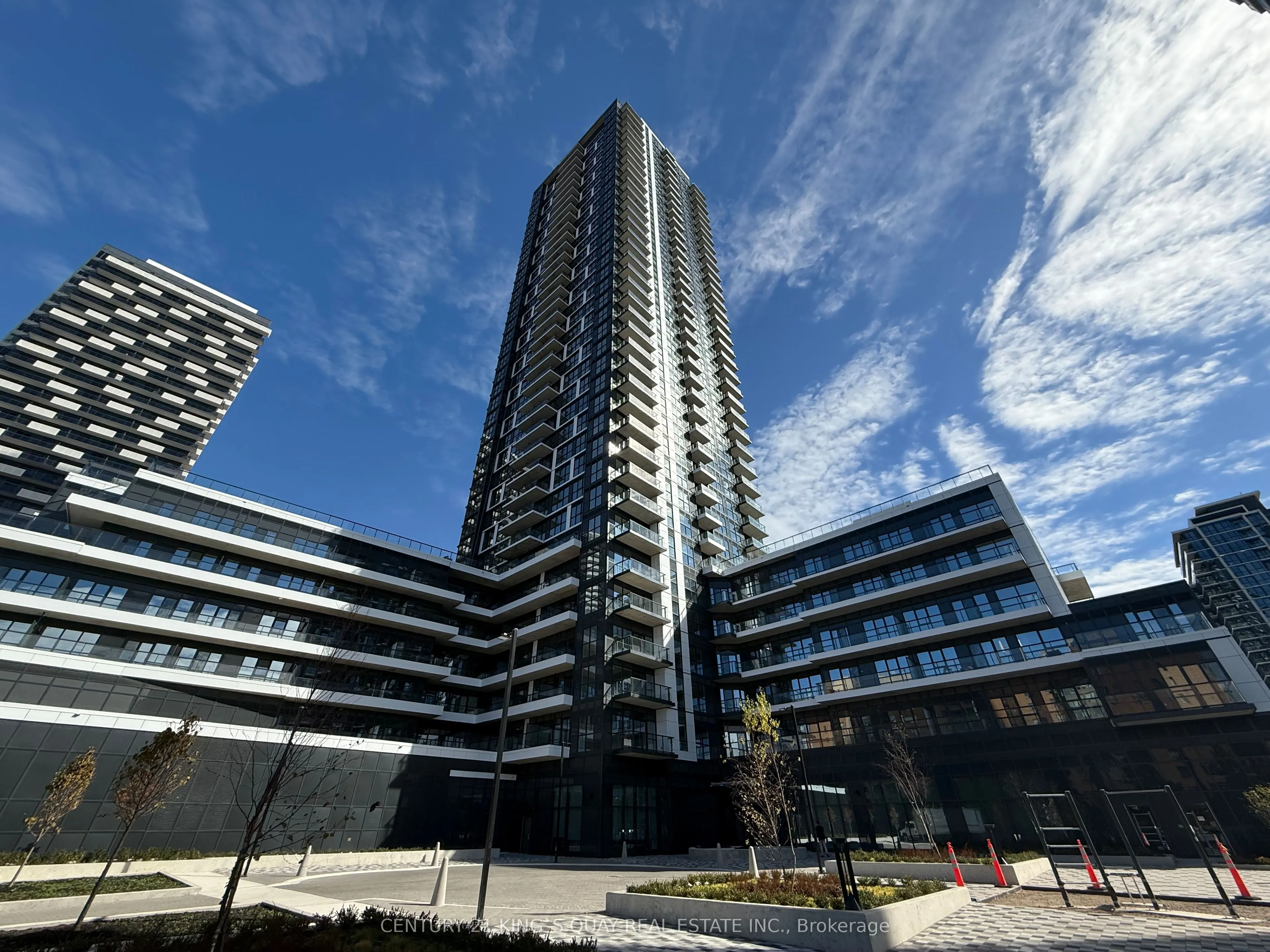 15 Watergarden Drive, #2806