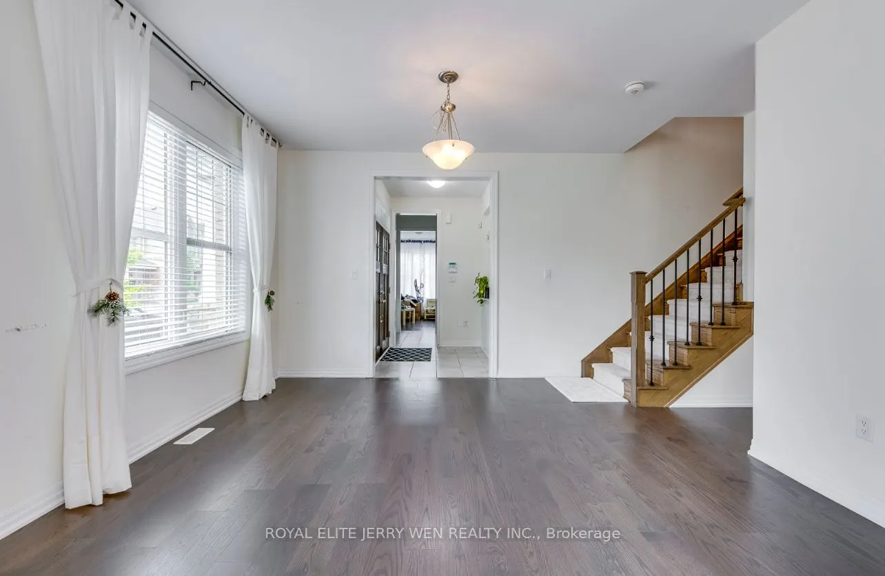 386 Dahlia Trail