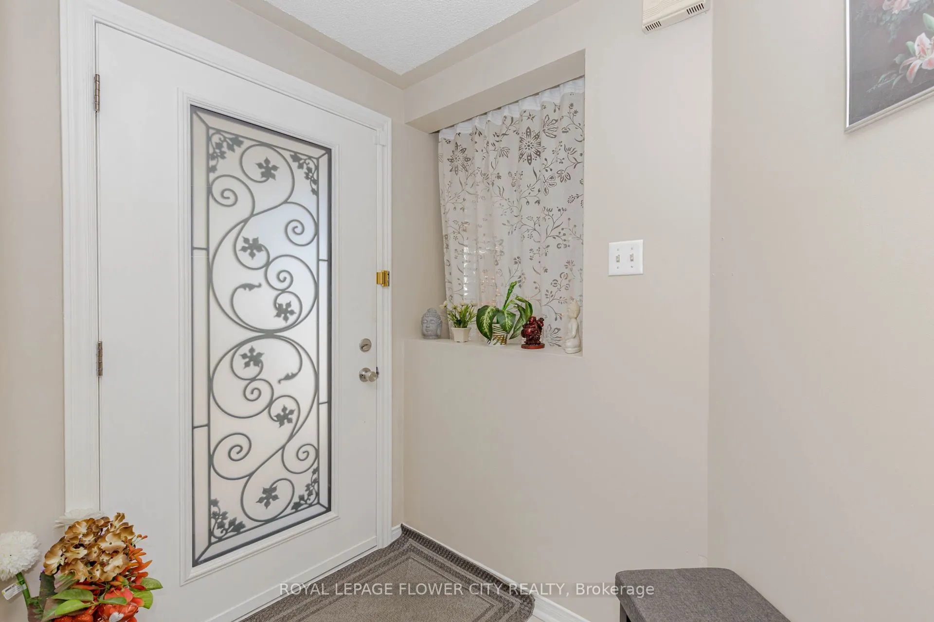 30 Foxtail Road