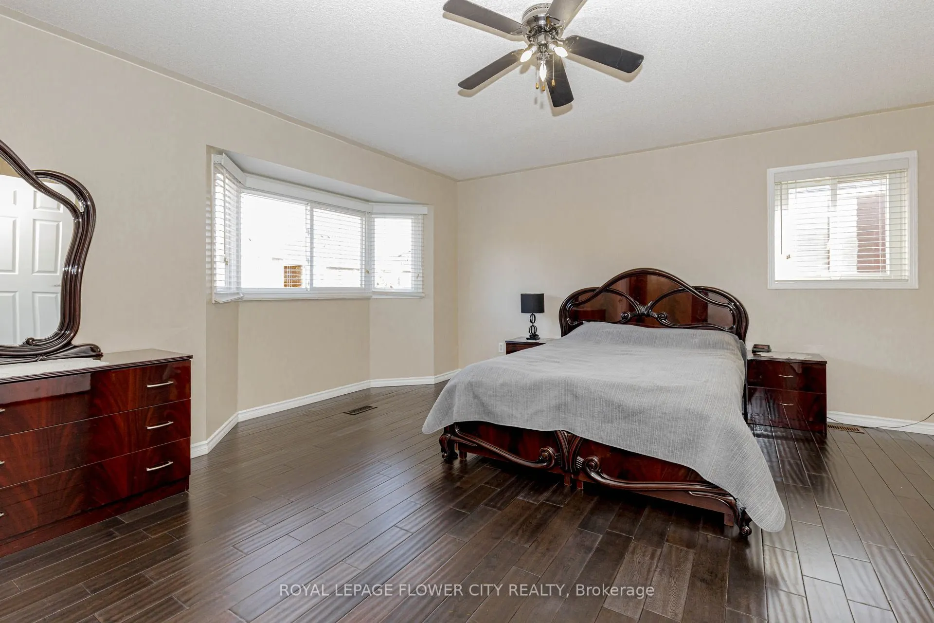 30 Foxtail Road