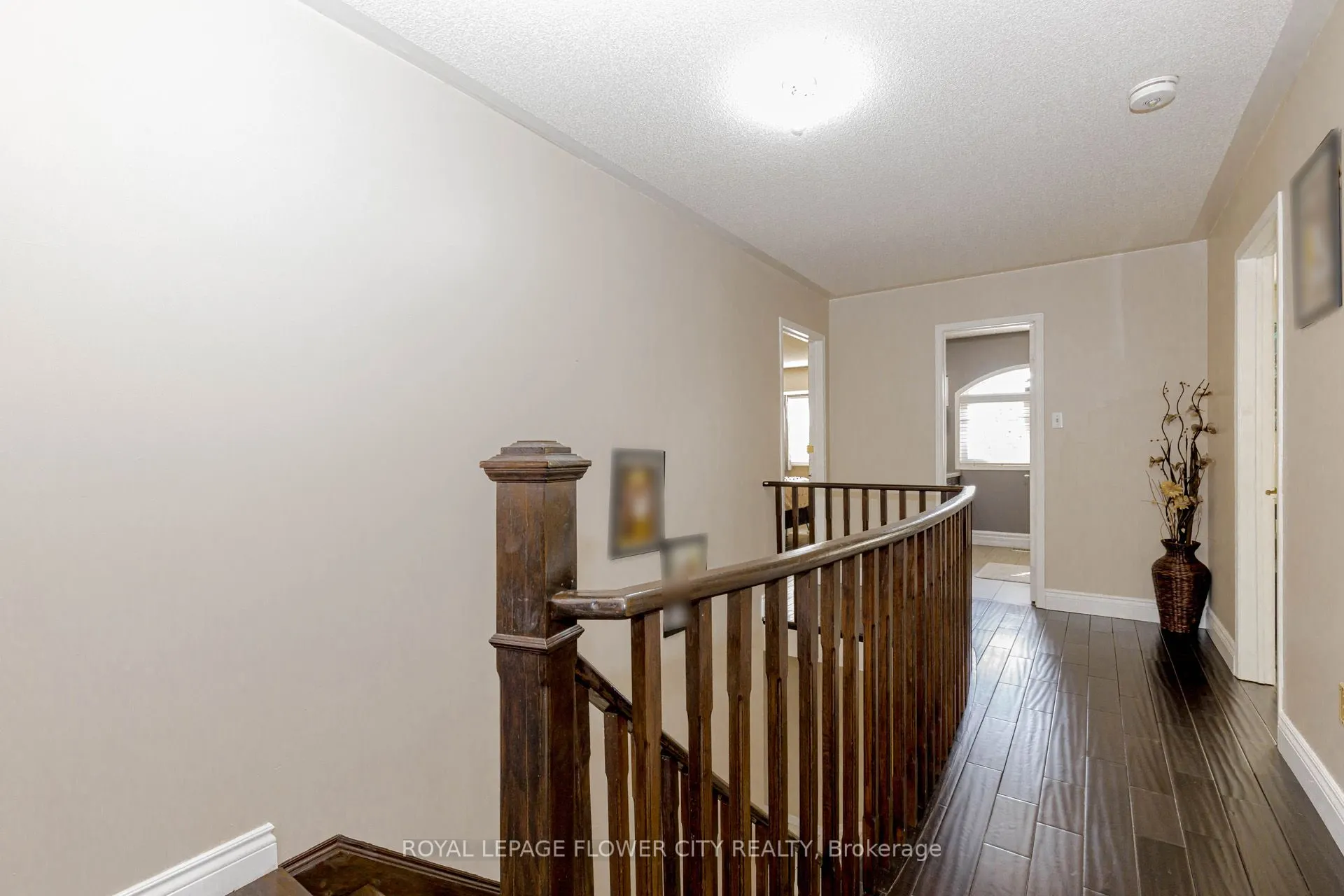 30 Foxtail Road