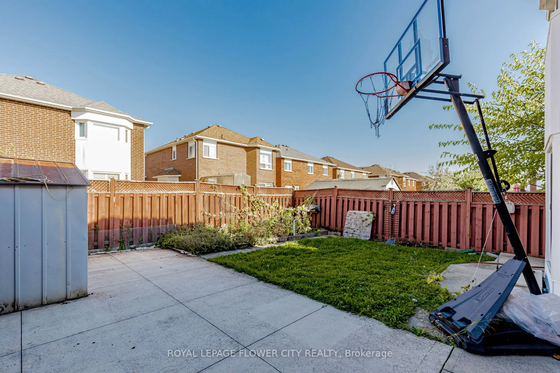 30 Foxtail Road