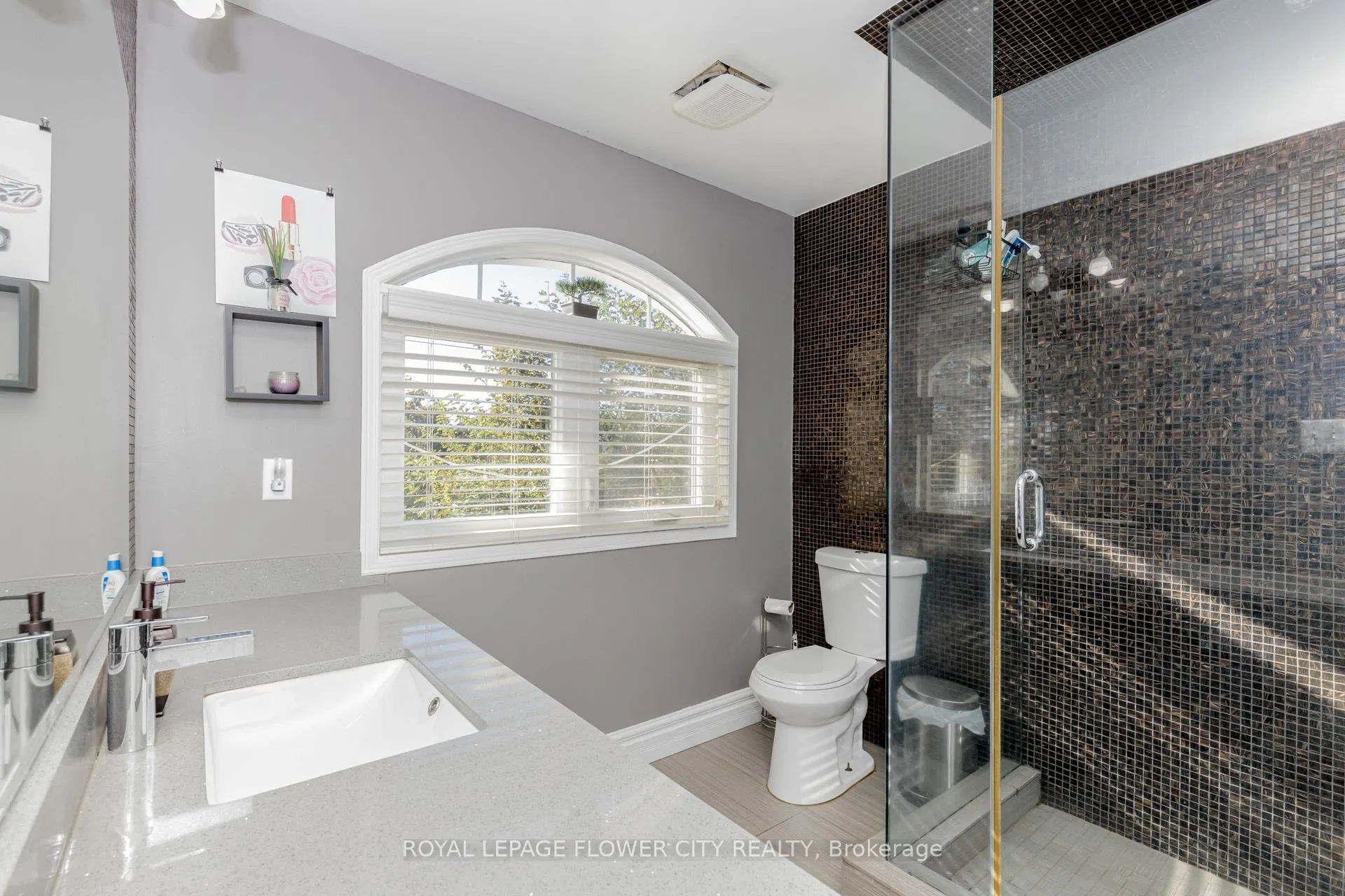 30 Foxtail Road