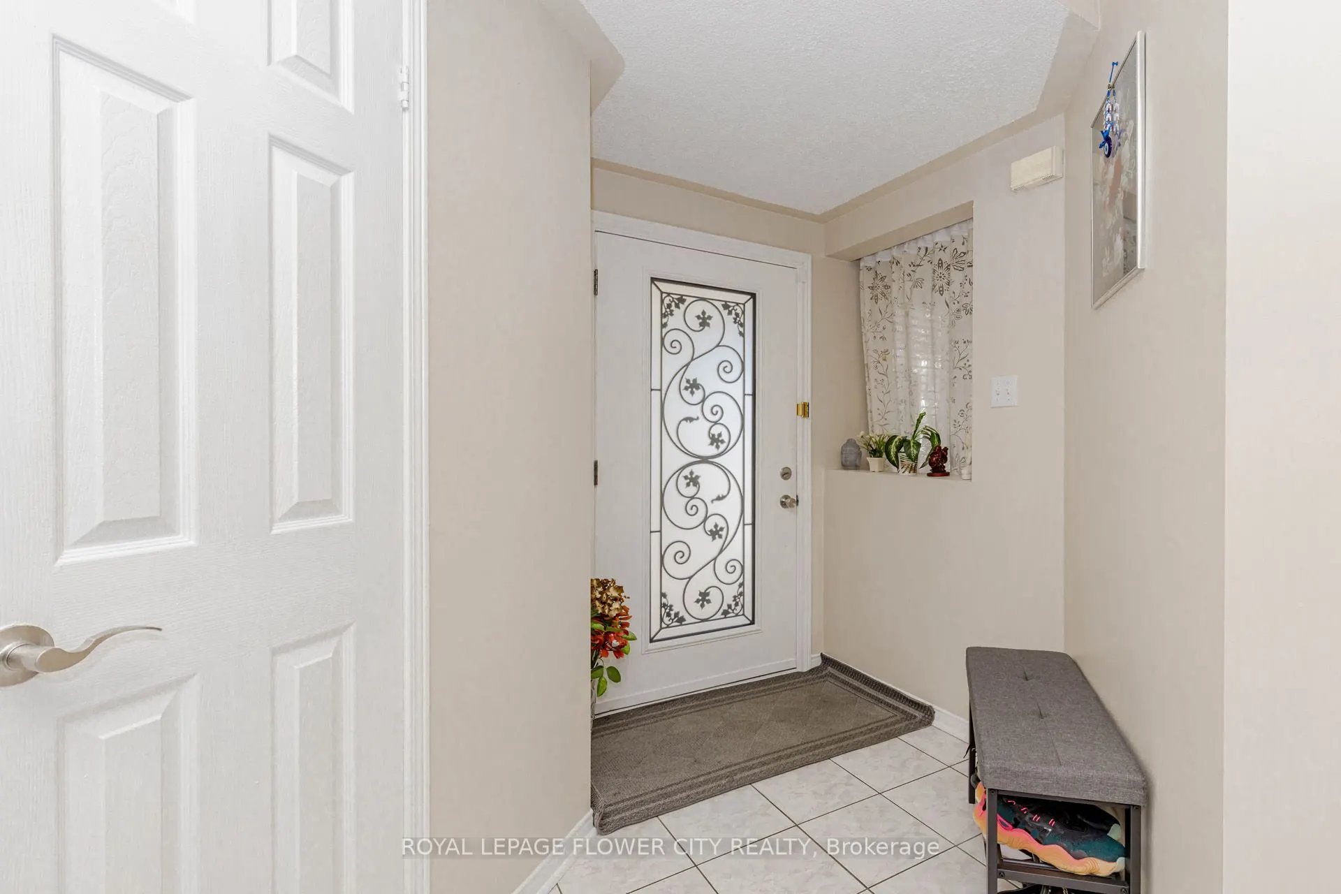 30 Foxtail Road