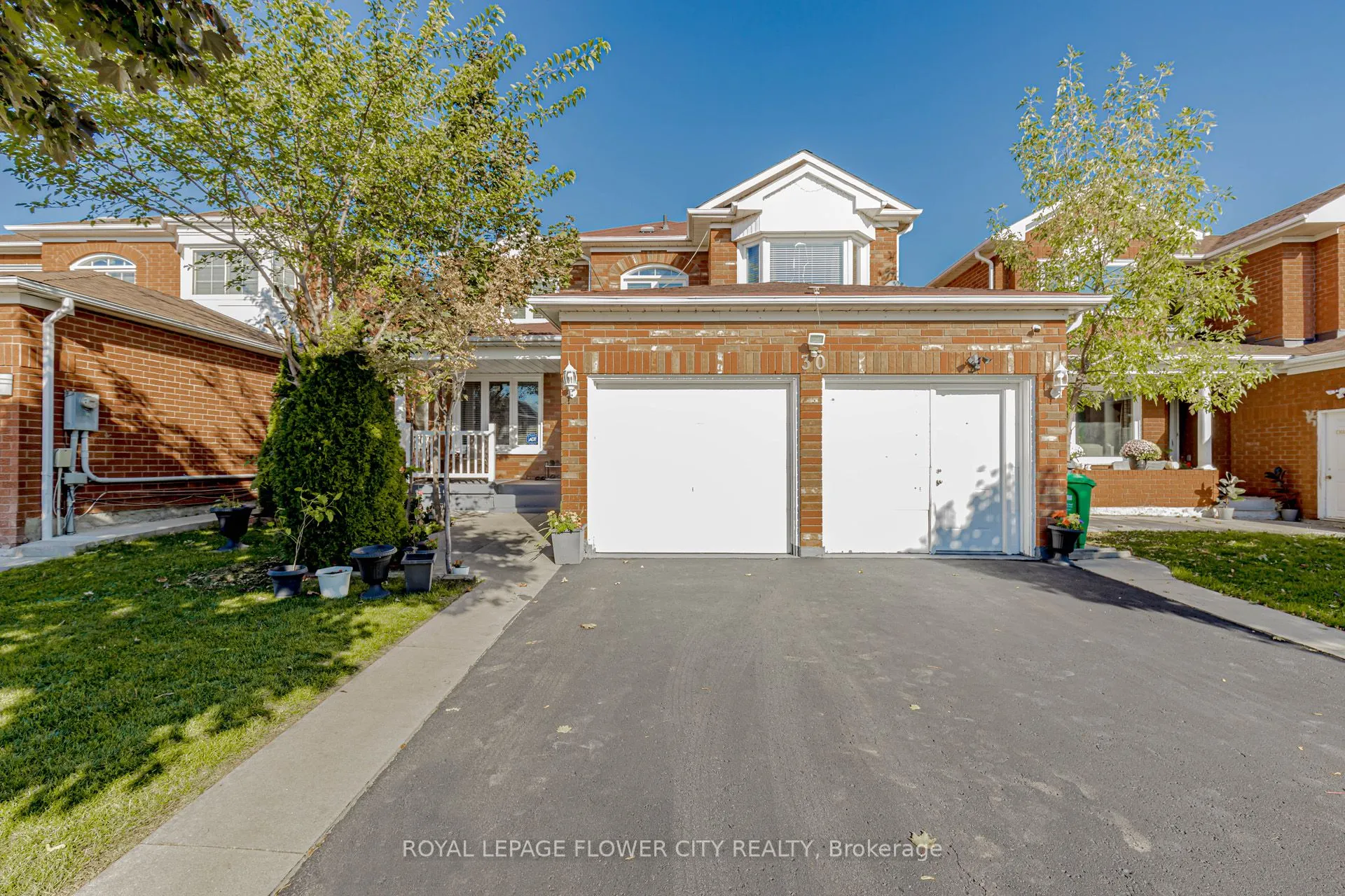 30 Foxtail Road