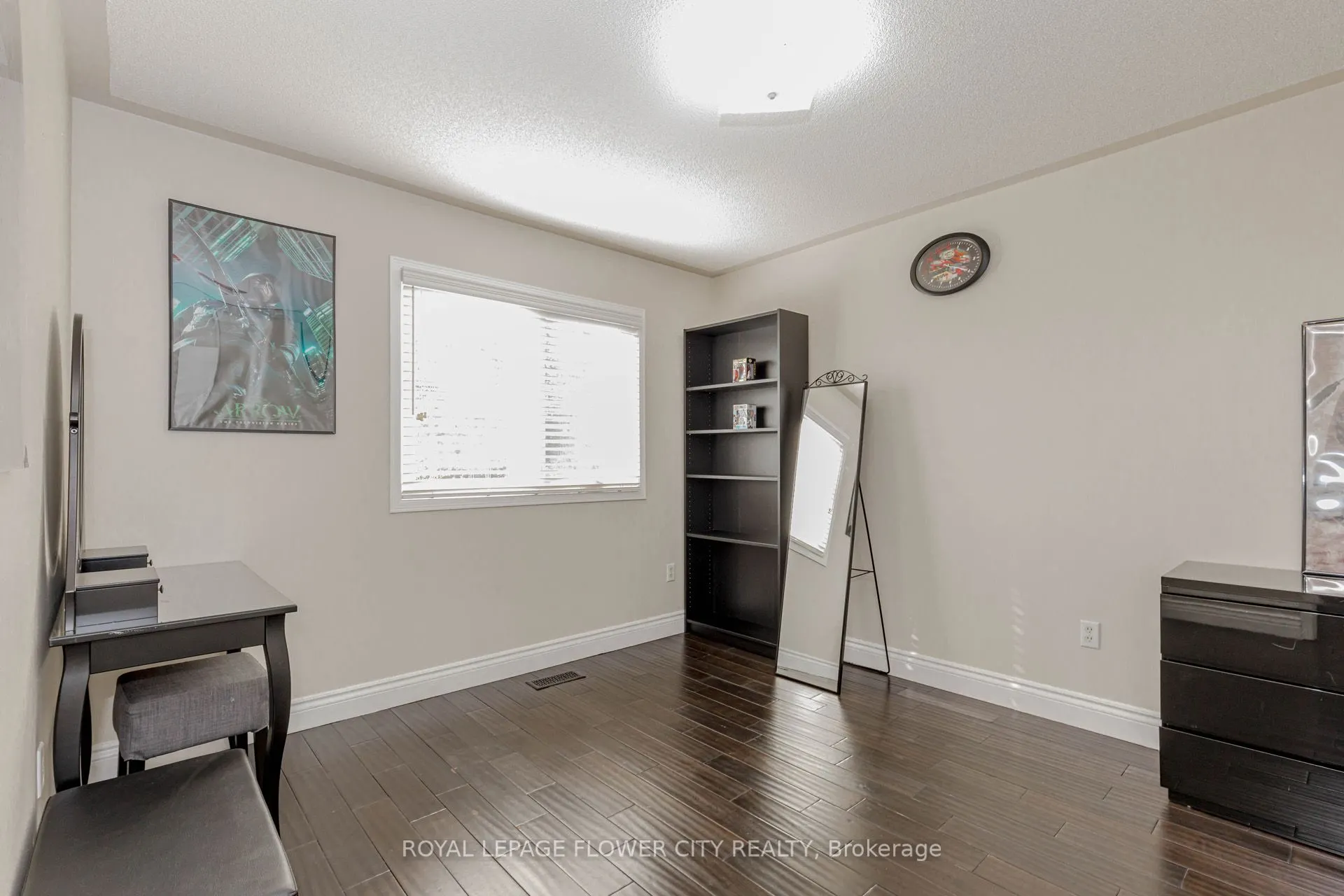 30 Foxtail Road