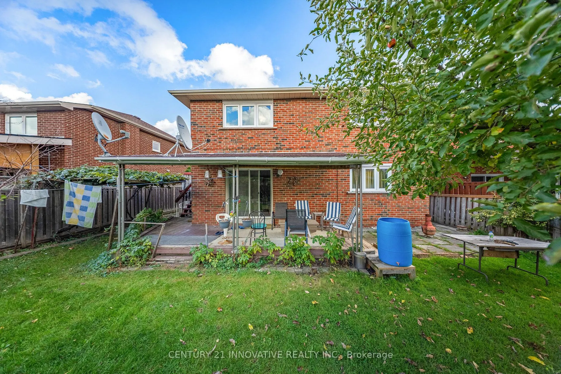 816 Willowbank Trail