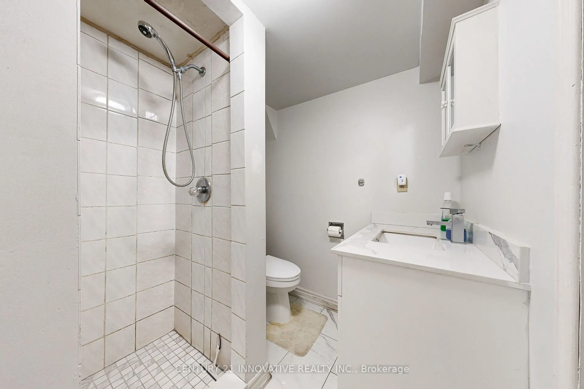 816 Willowbank Trail