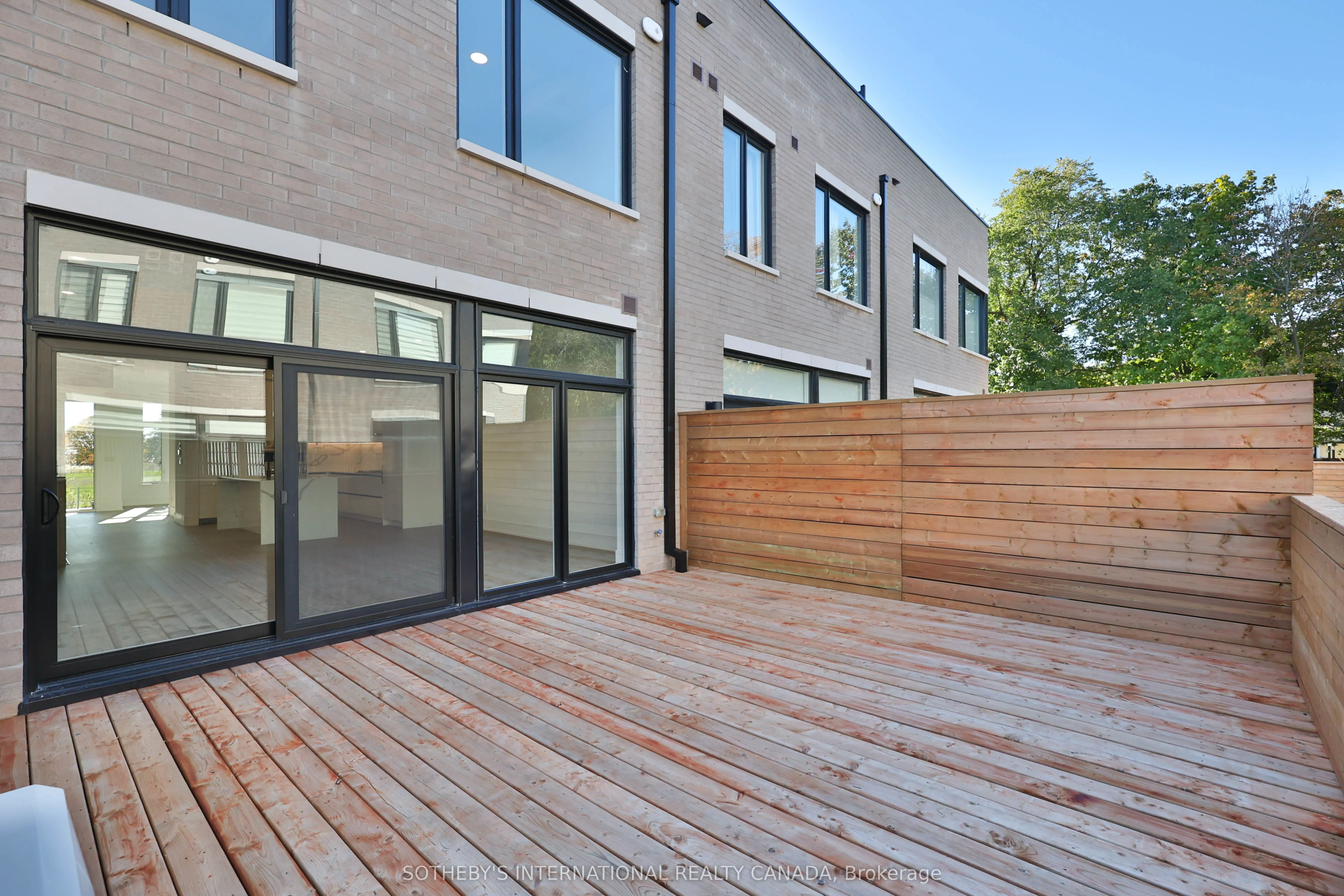 60 Lou Parsons Way Drive, #TH 85